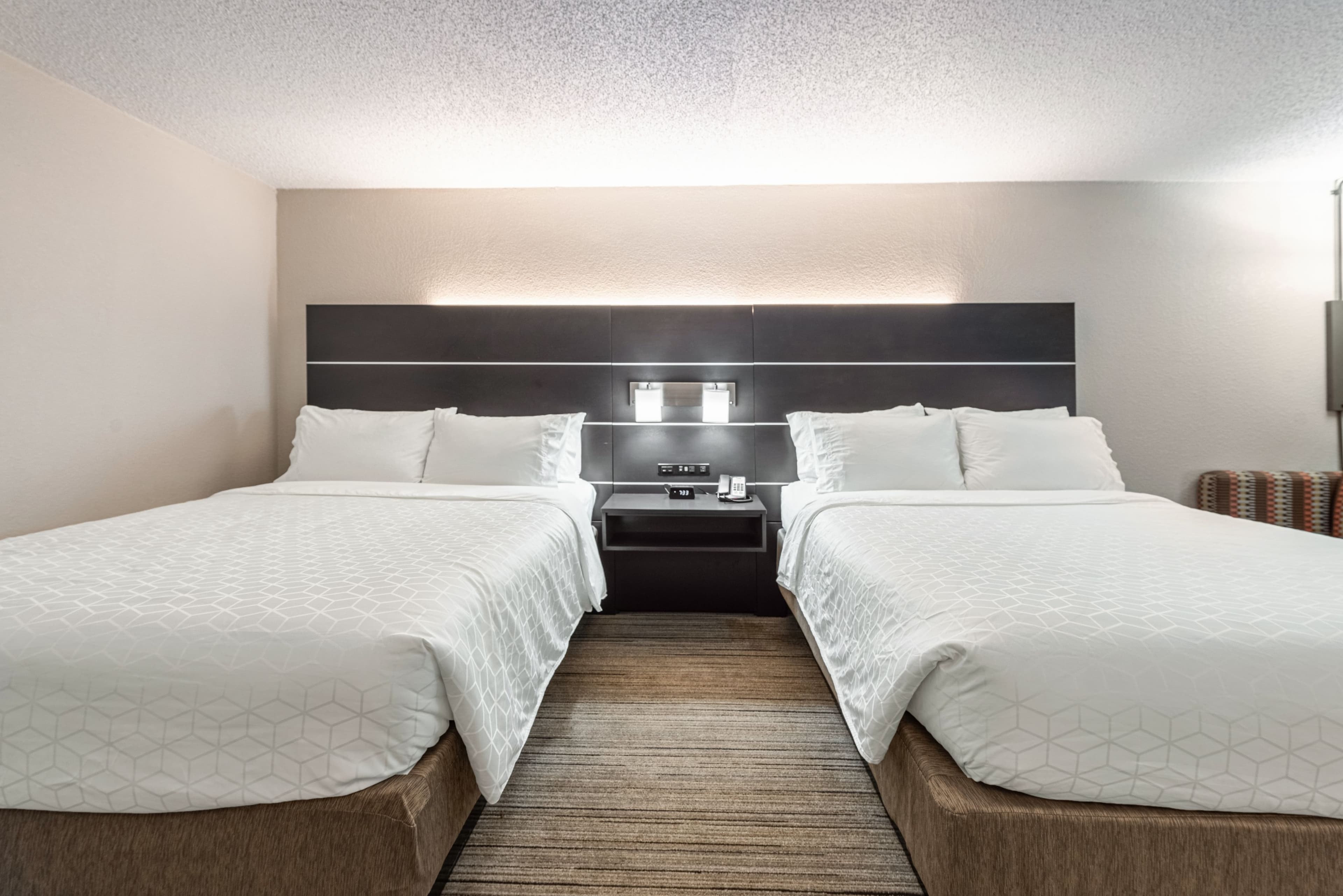 Holiday Inn Express Columbus Downtown — 22