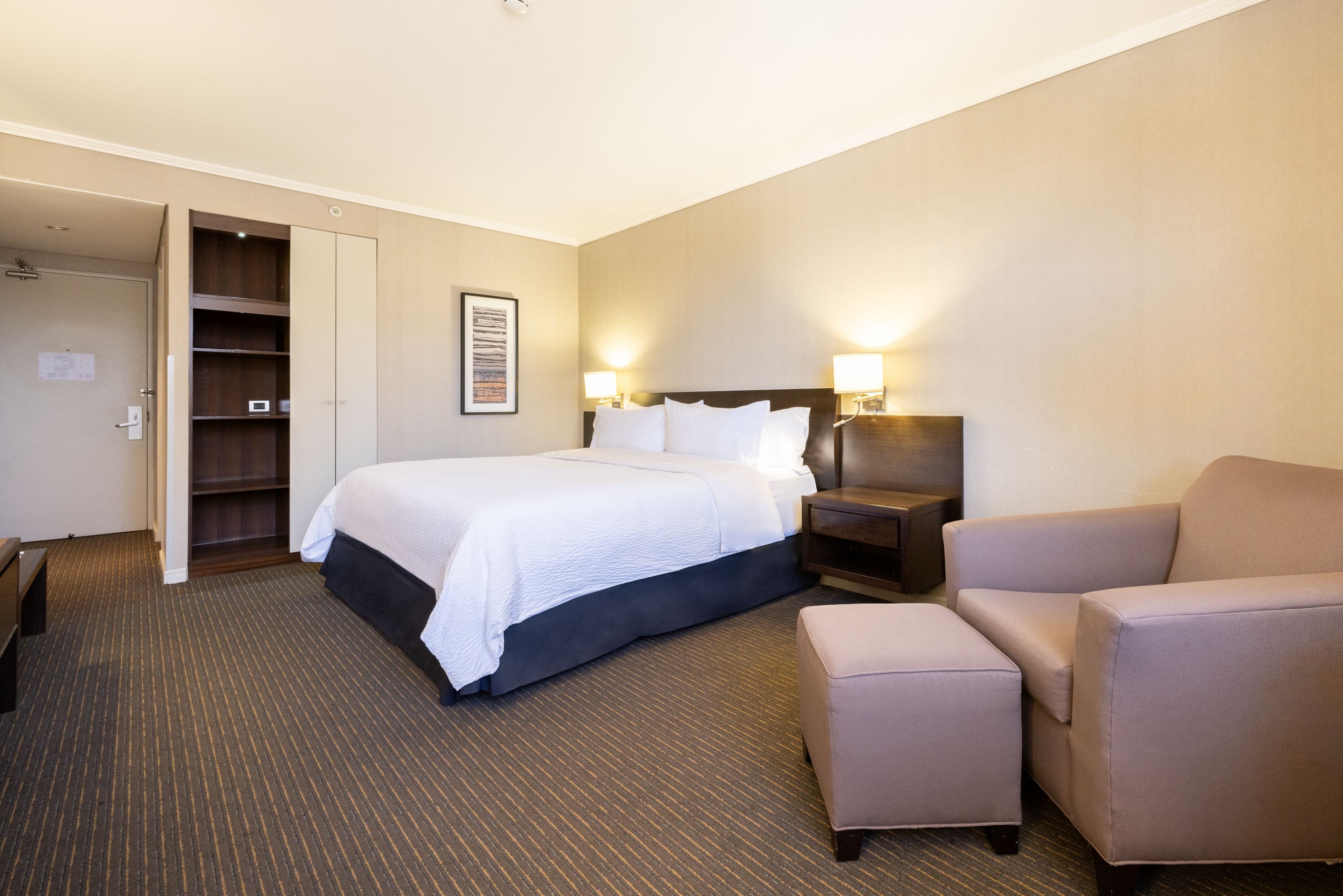 Holiday Inn Express Concepcion - Image 5