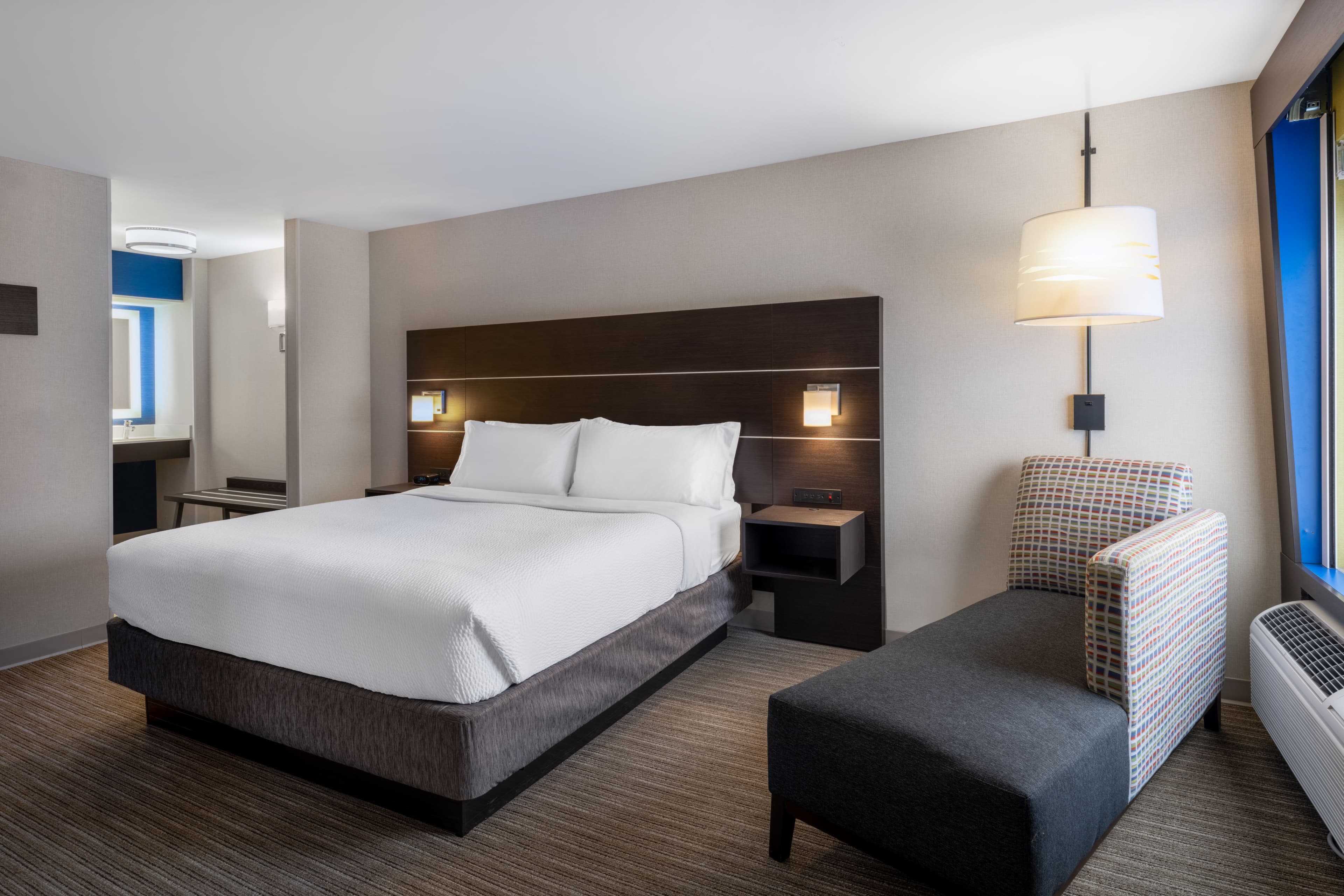 Holiday Inn Express Corydon — 6