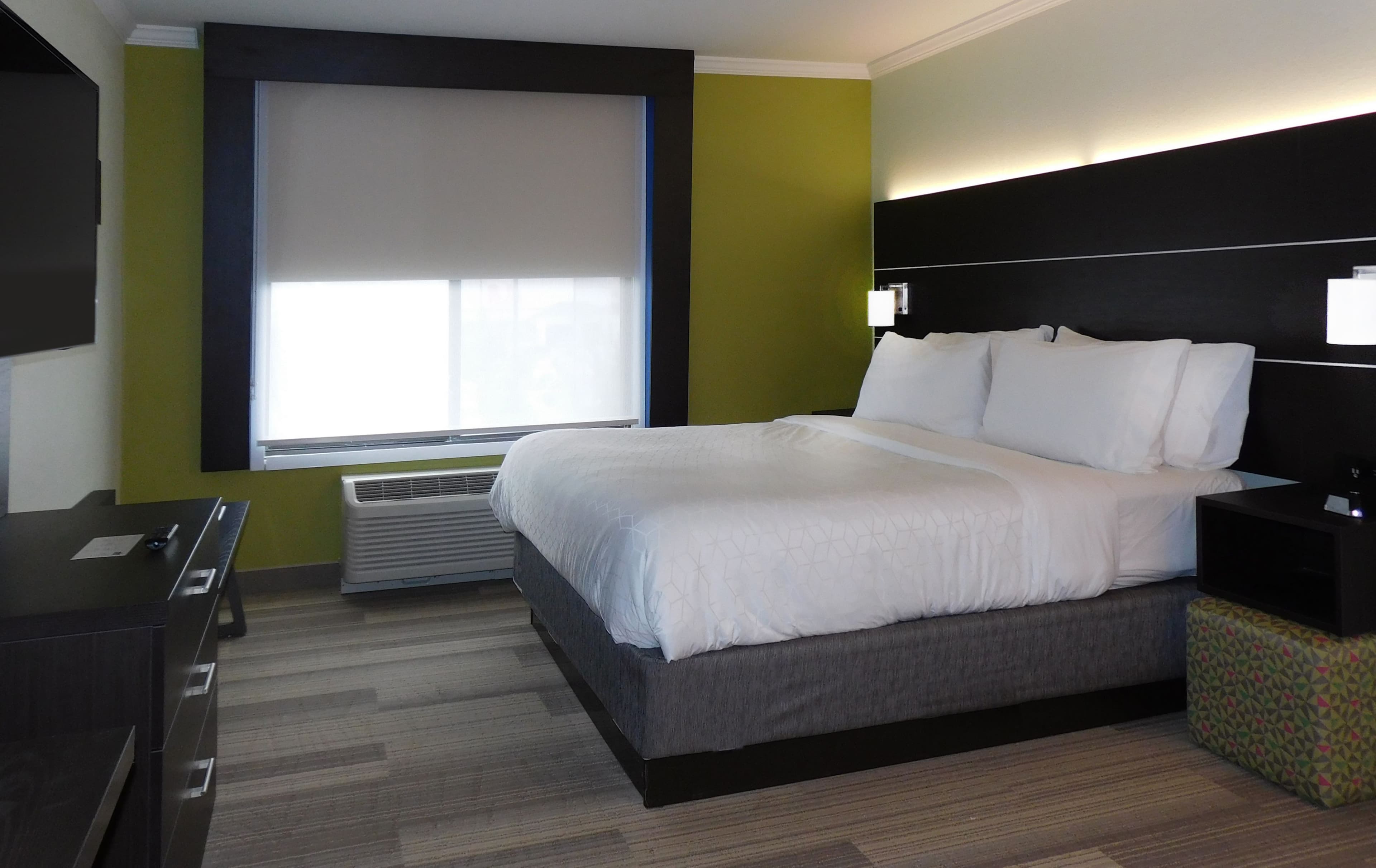 Holiday Inn Express Coventry S - West Warwick Area — 9
