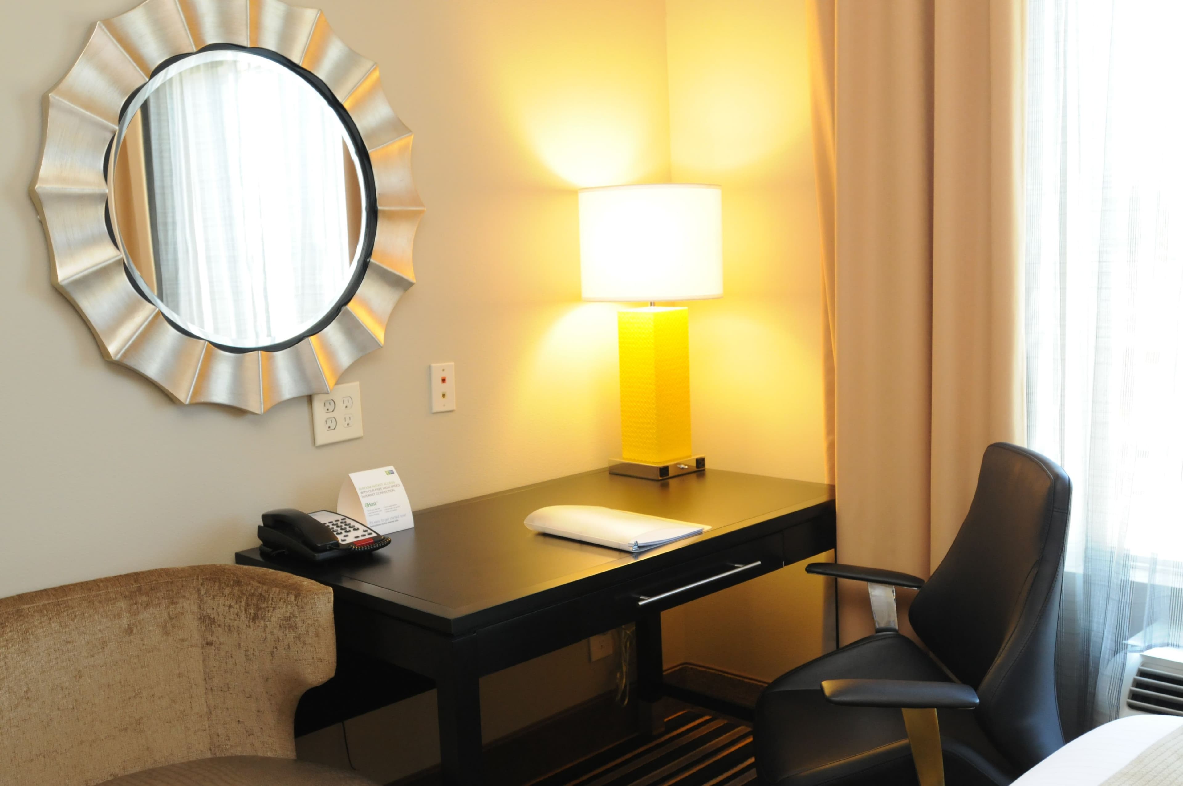 Holiday Inn Express Covington-Madisonville — 18