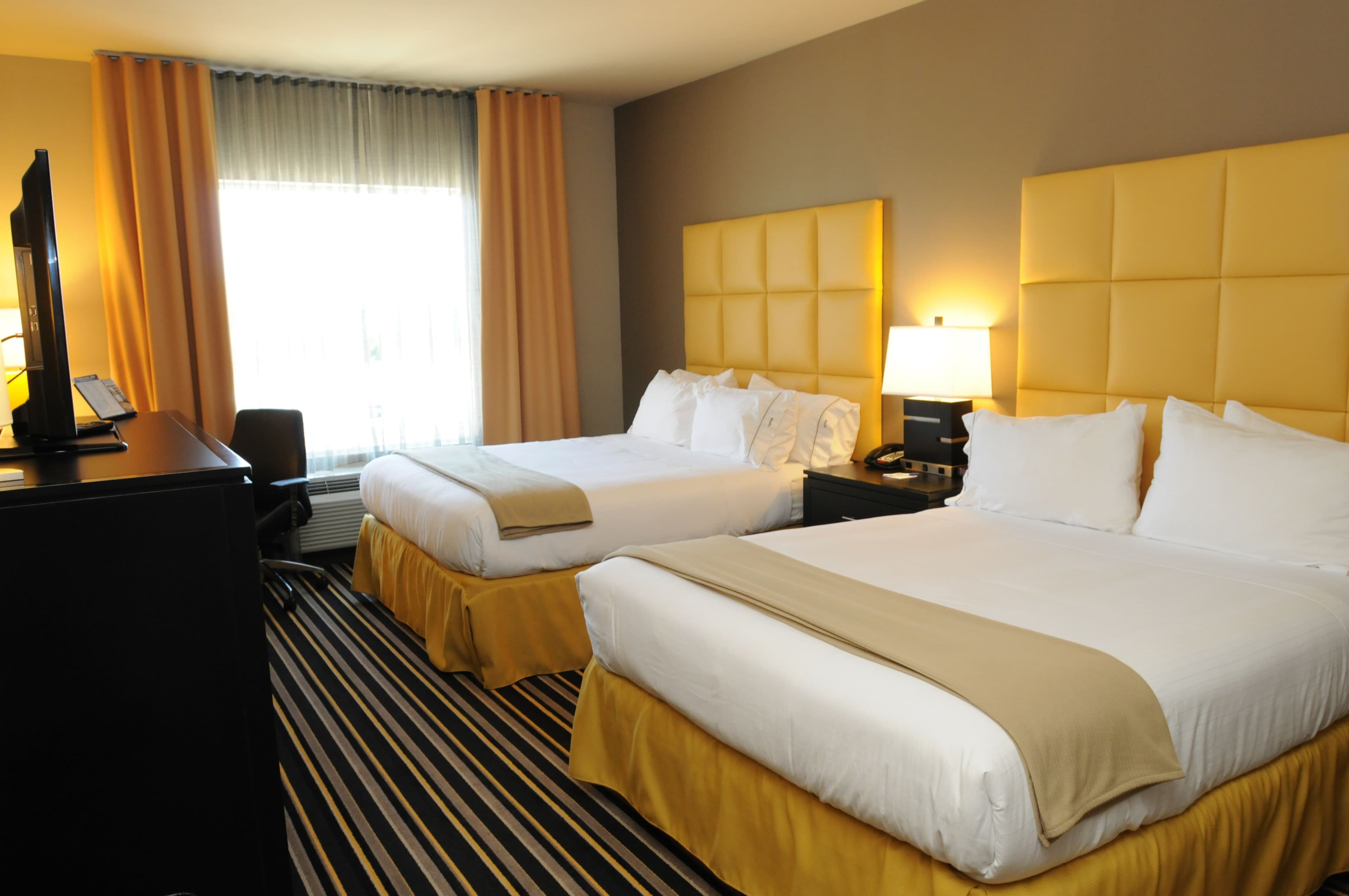 Holiday Inn Express Covington-Madisonville — 14