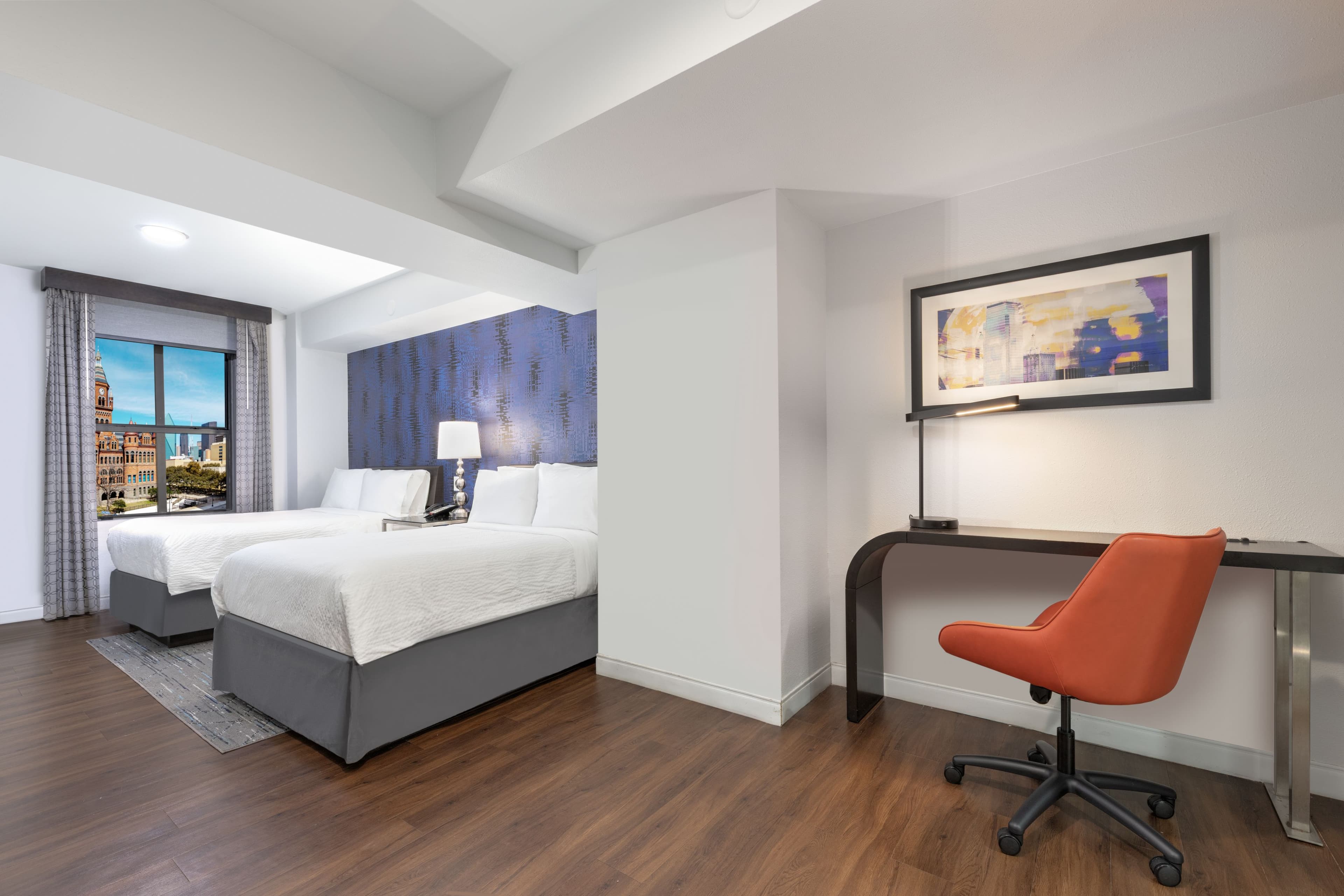 Holiday Inn Express Dallas Downtown — 15