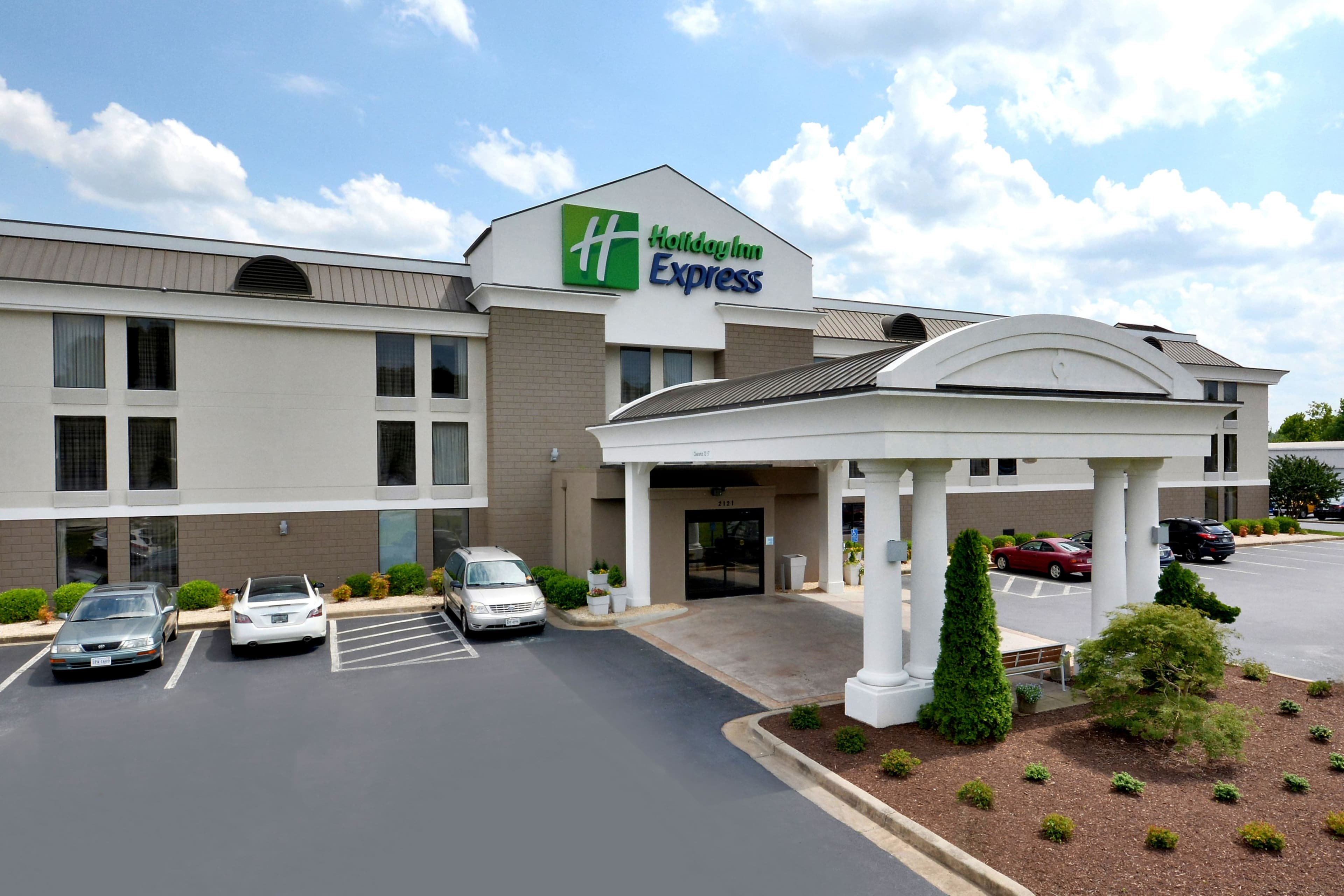 Holiday Inn Express Danville - Image 1