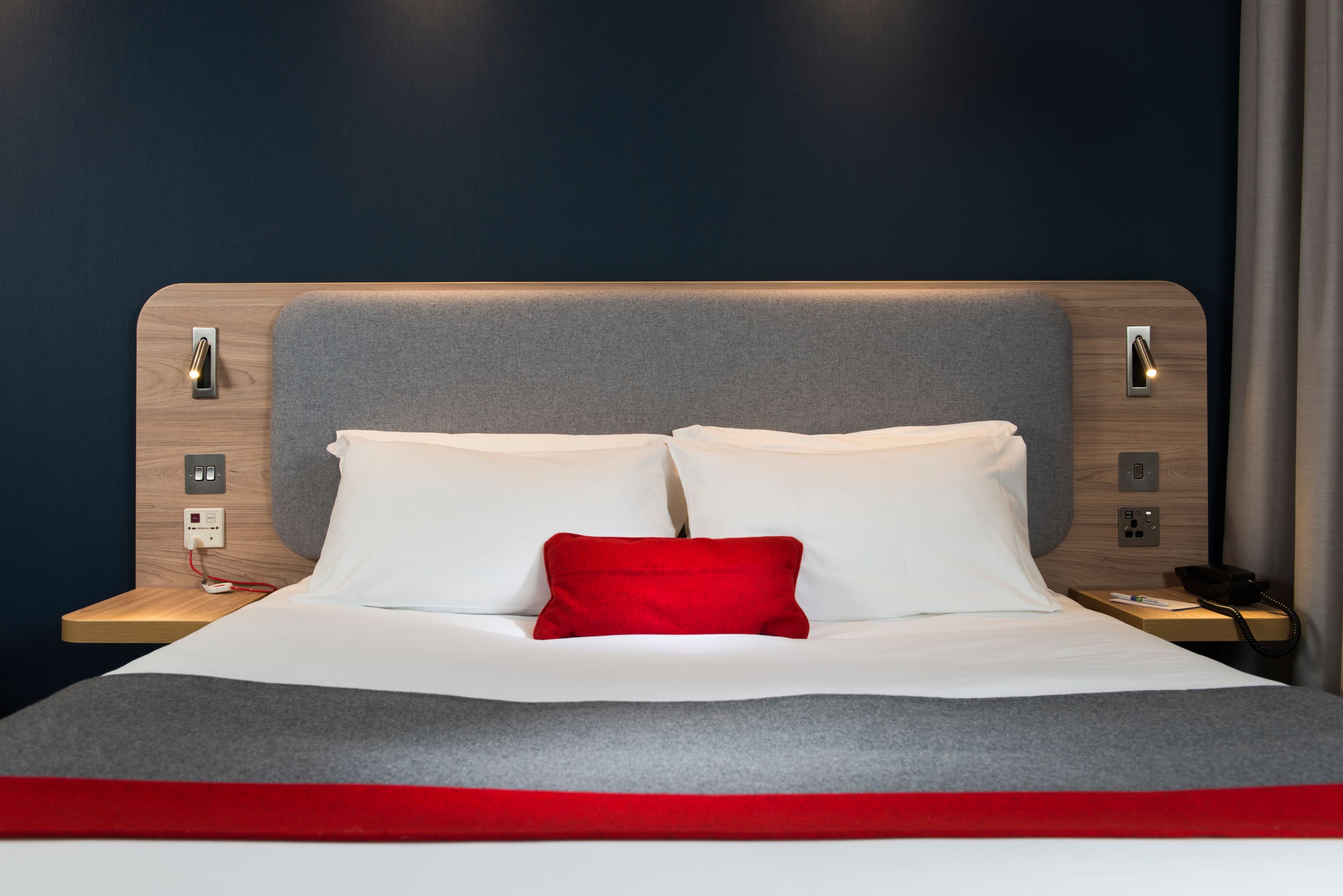 Holiday Inn Express London - Dartford — 11