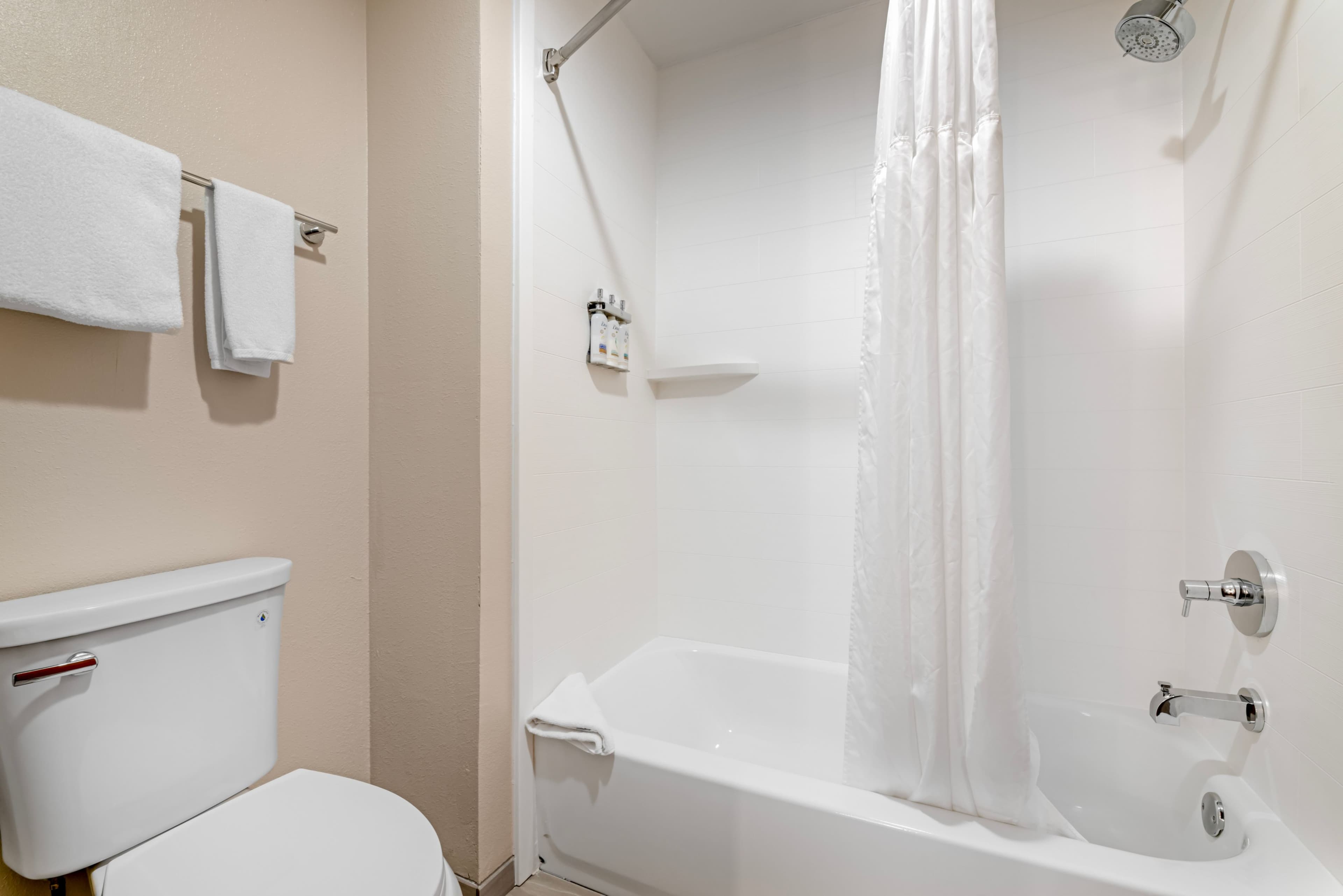 Holiday Inn Express Deforest (Madison Area) — 5