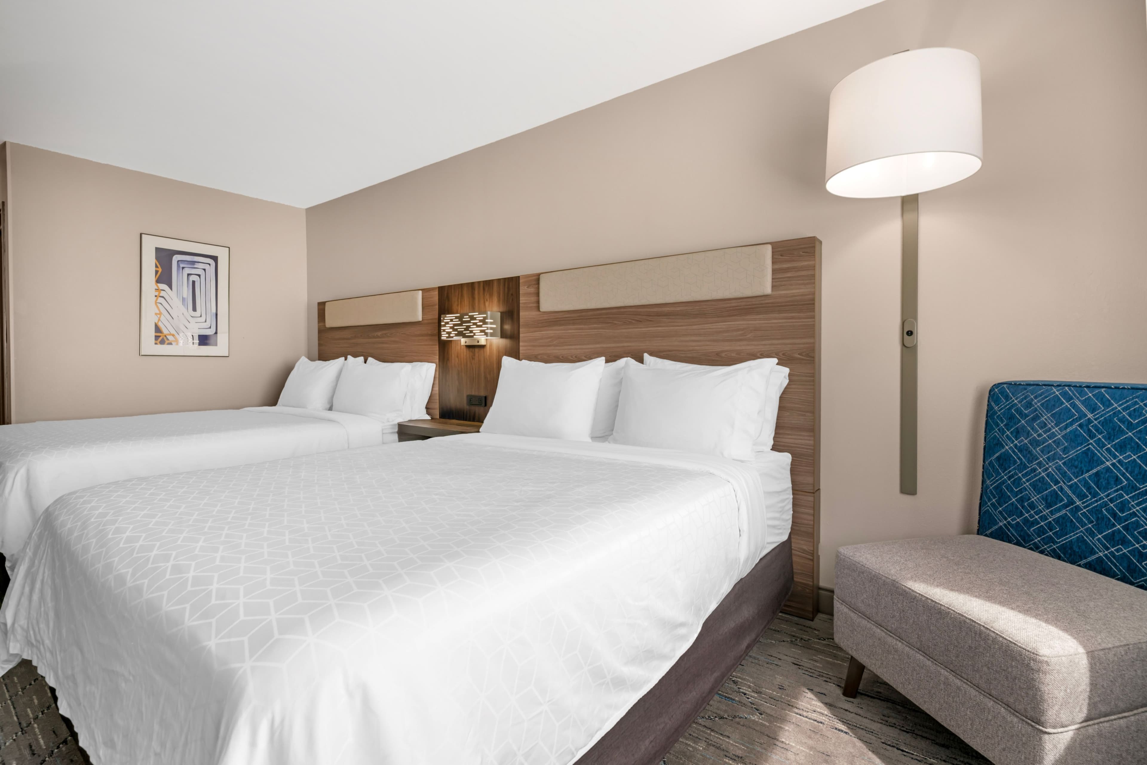 Holiday Inn Express Deforest (Madison Area) — 35