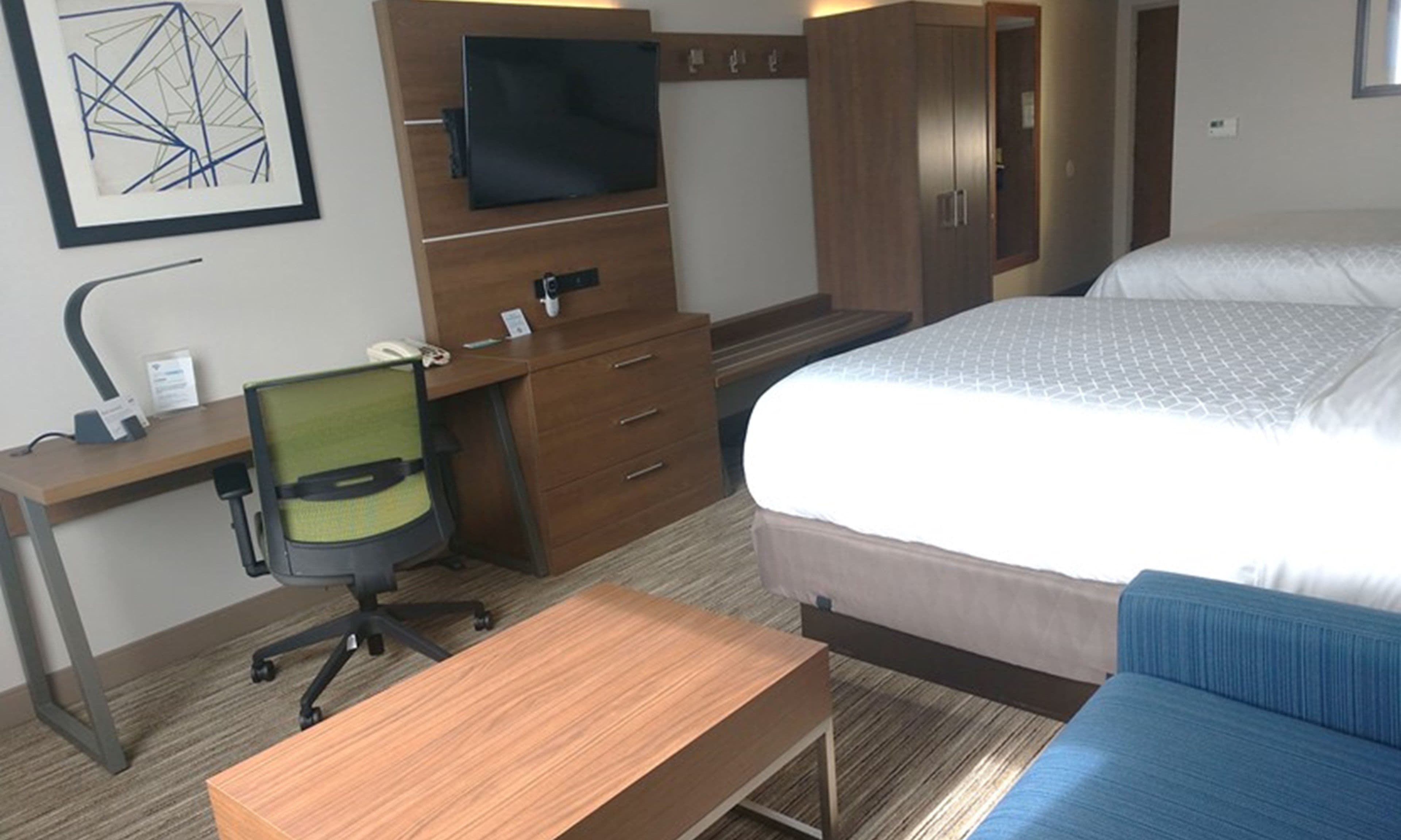 Holiday Inn Express Murrysville-Delmont — 6