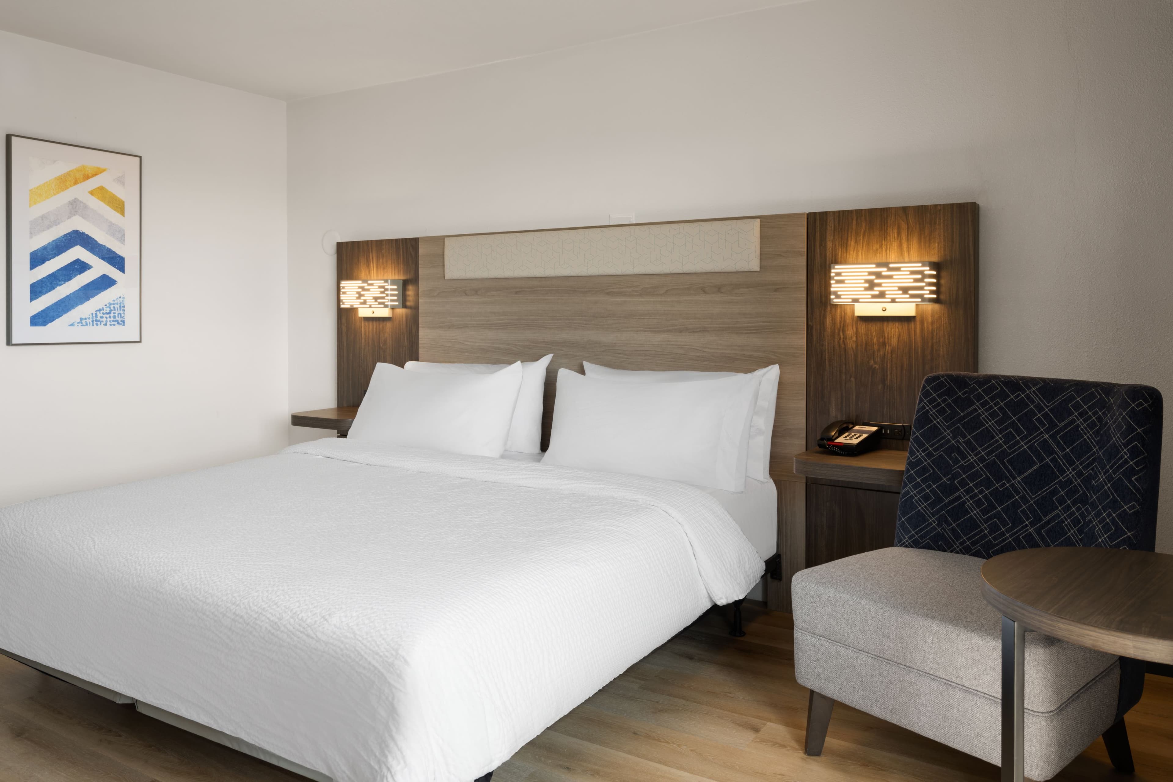 Holiday Inn Express Denver Central - North — 25