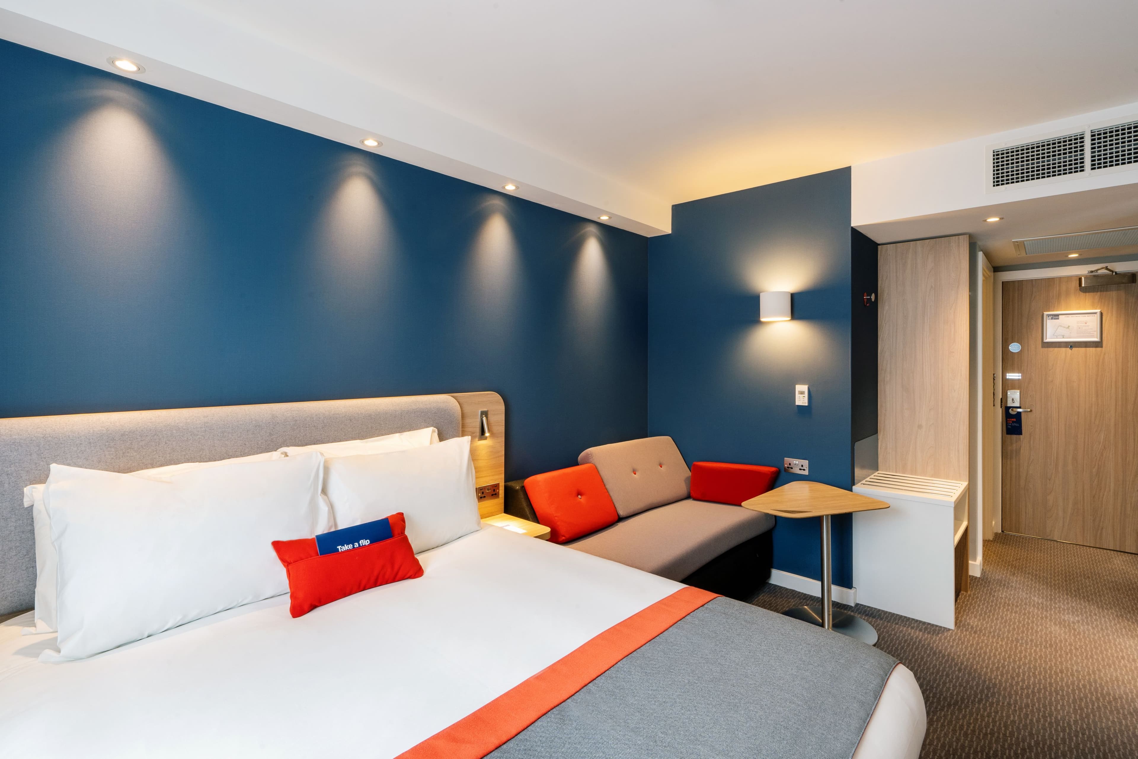 Holiday Inn Express Derry - Londonderry — 17