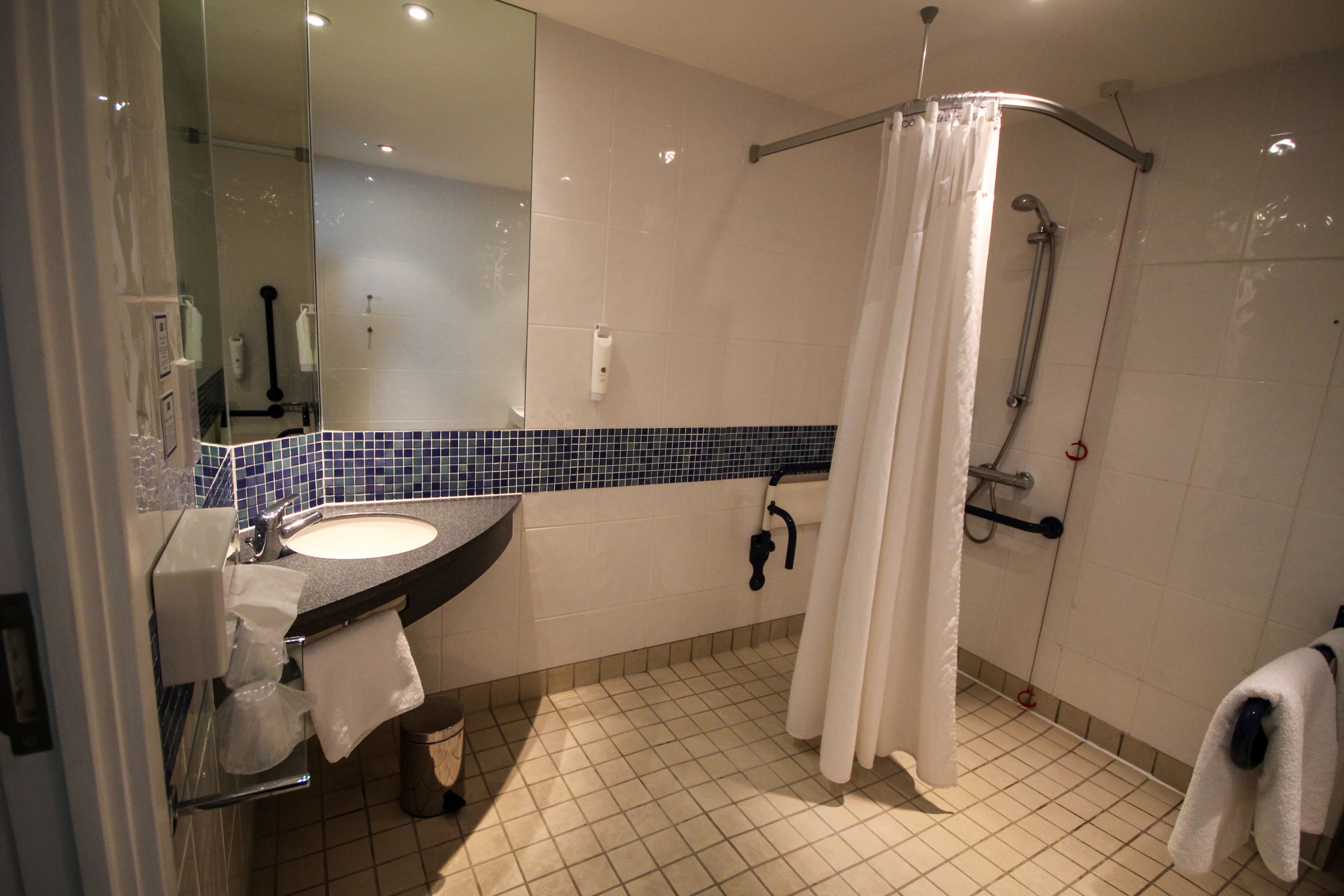 Holiday Inn Express Doncaster — 49