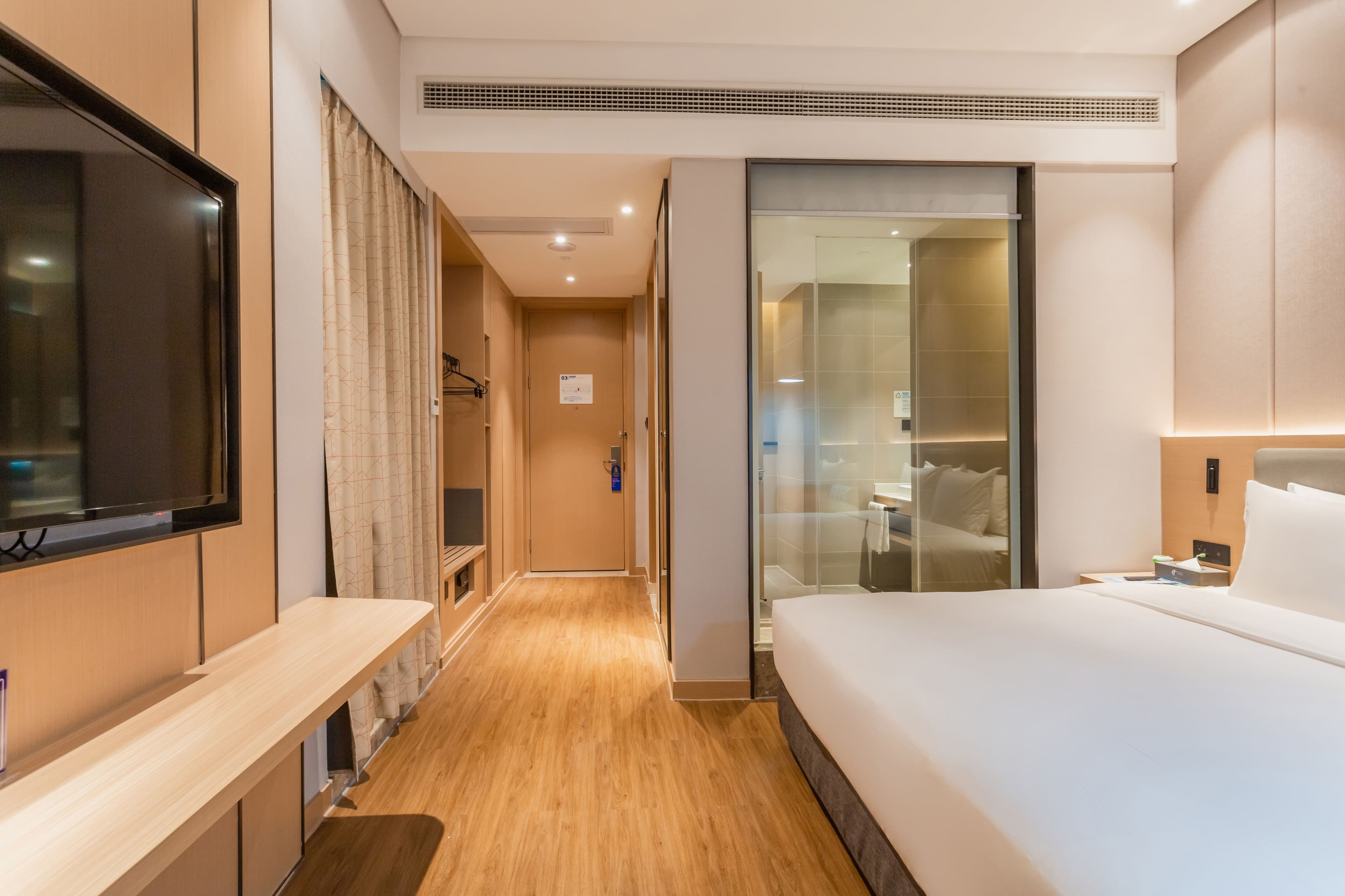 Holiday Inn Express Dongguan Shatian — 9