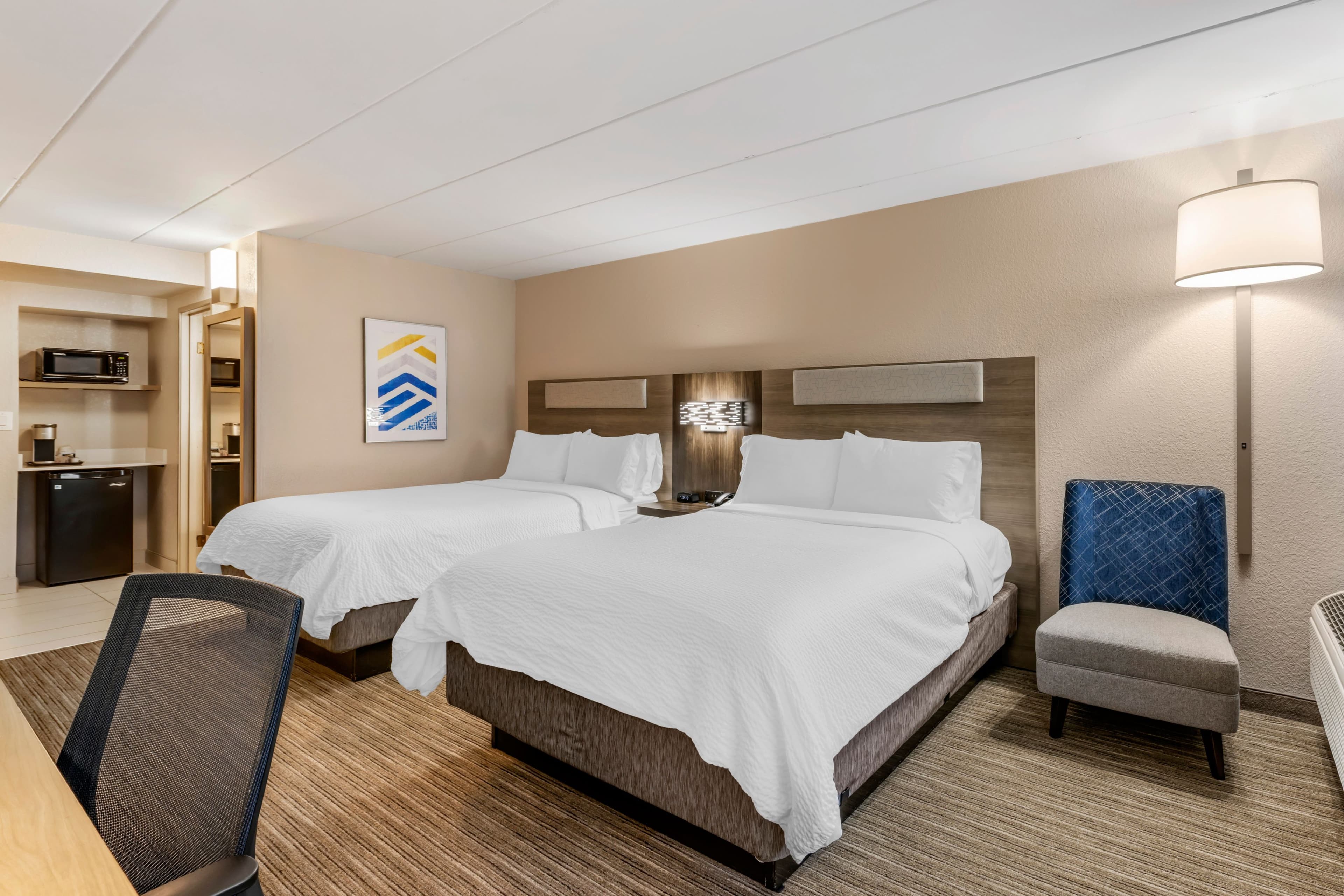 Holiday Inn Express Chicago-Downers Grove — 18