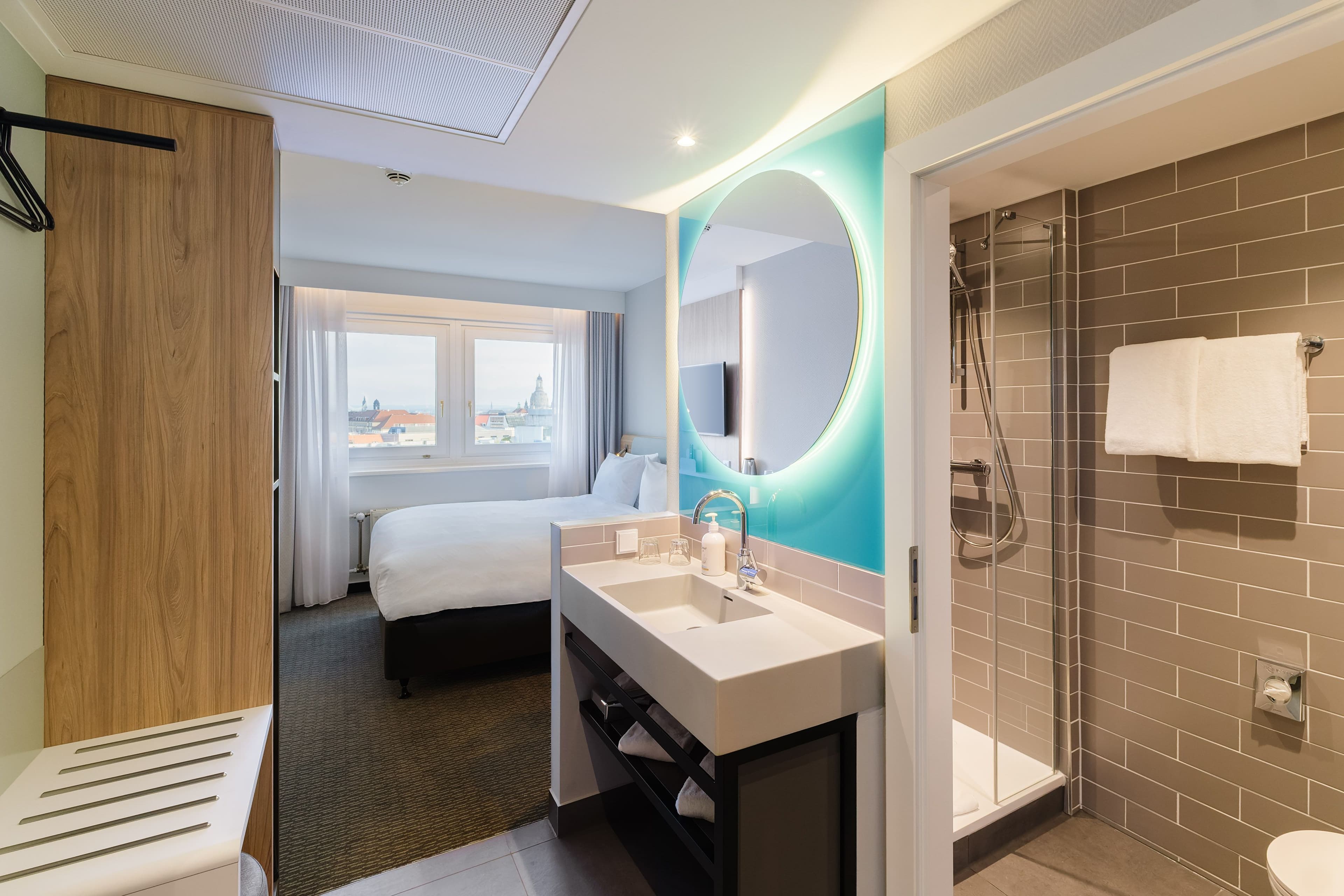 Standard Room - Image 6
