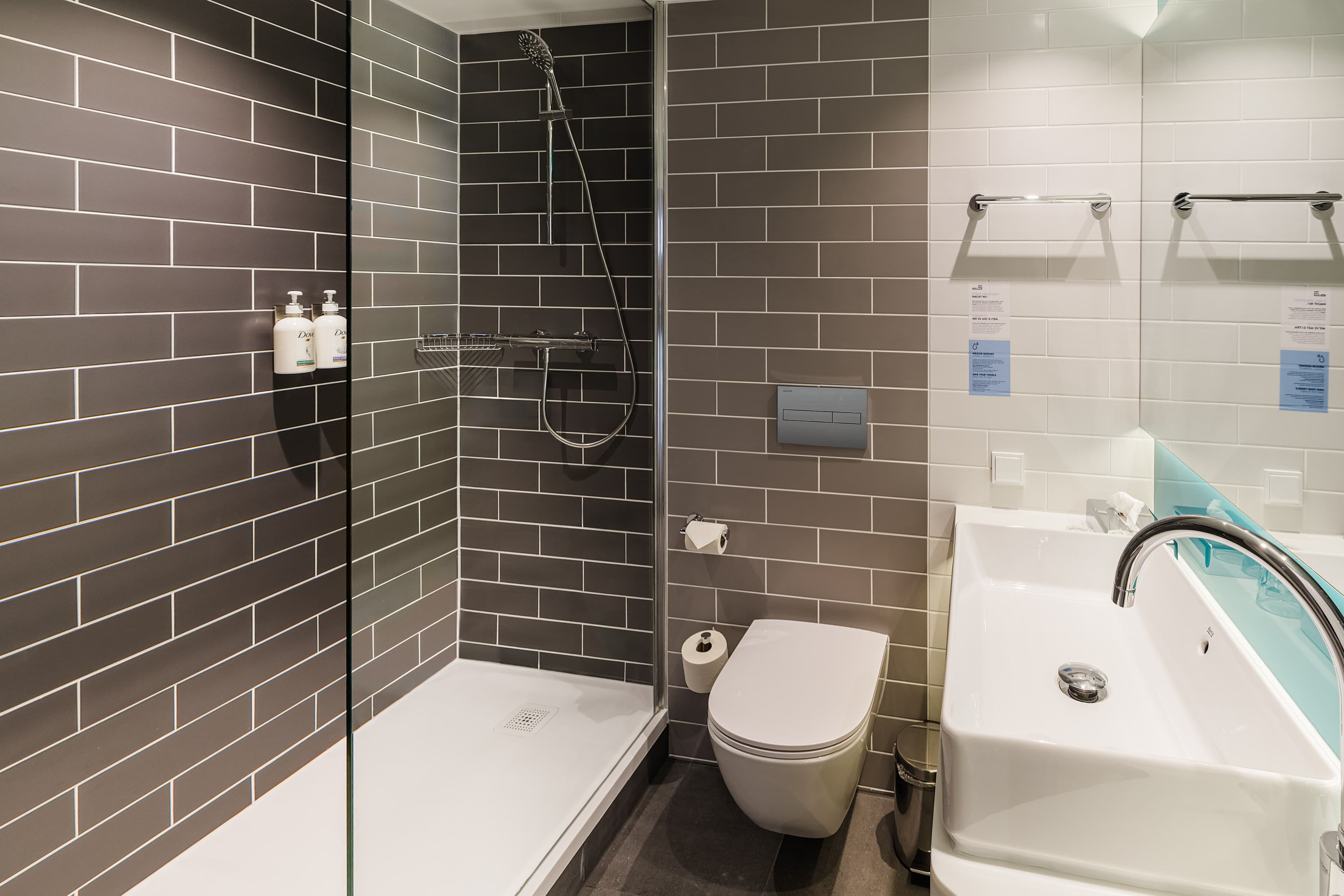 Standard Room - Image 7
