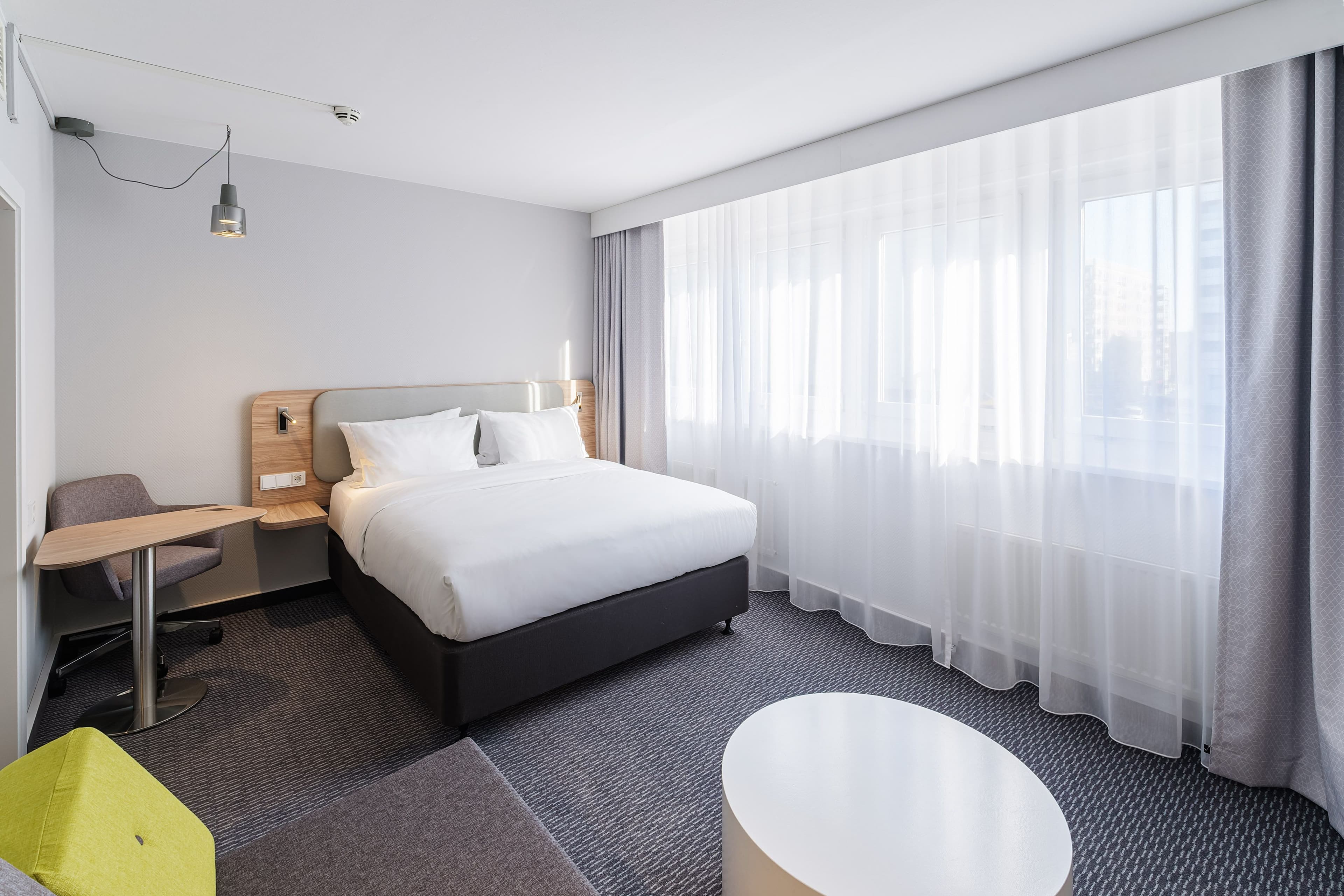 Holiday Inn Express Dresden Zentrum — 13