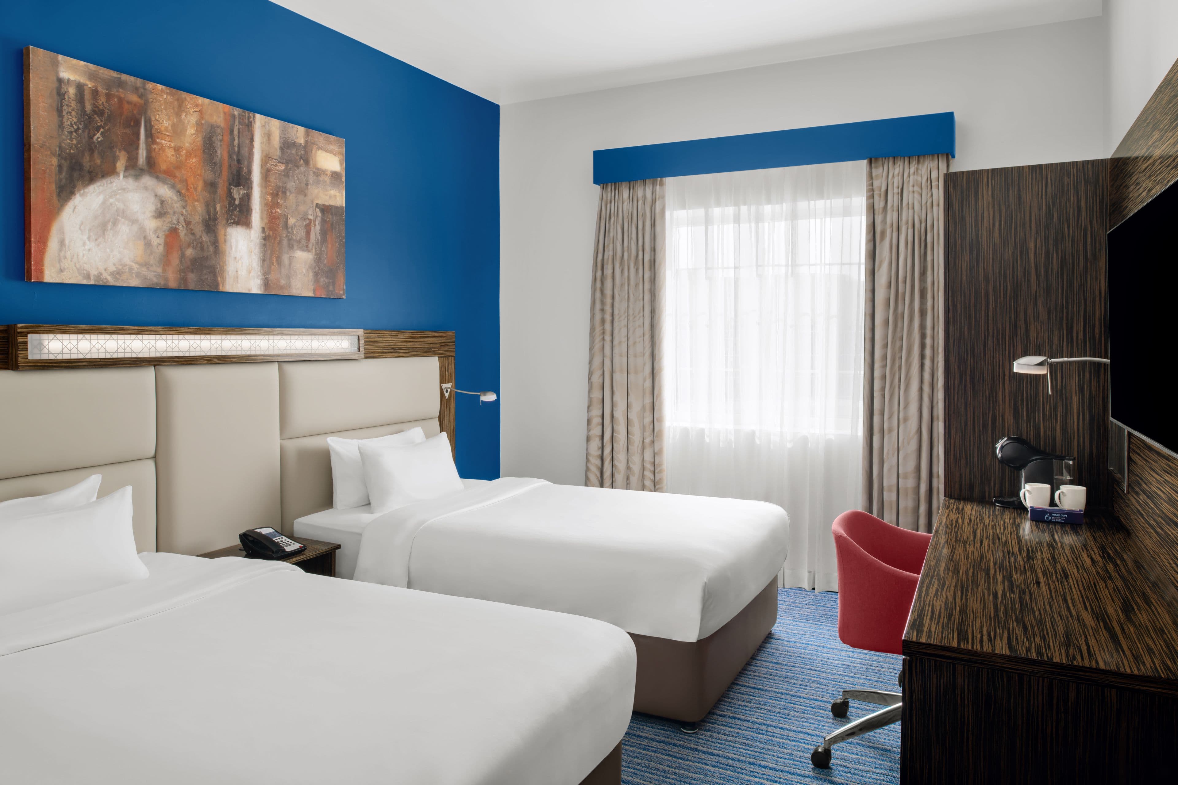 Holiday Inn Express Dubai - Safa Park — 29