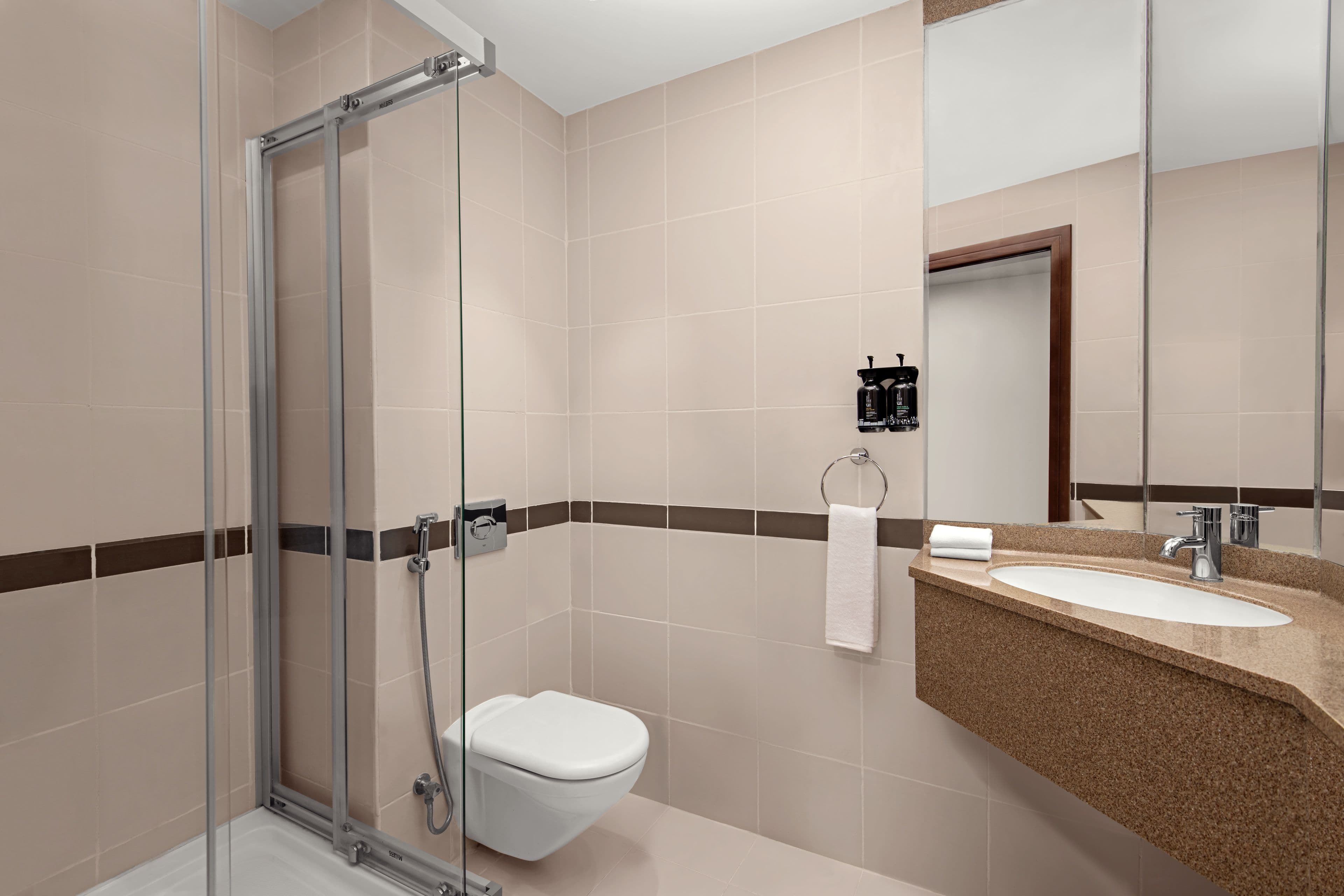 Holiday Inn Express Dubai - Internet City - Image 2