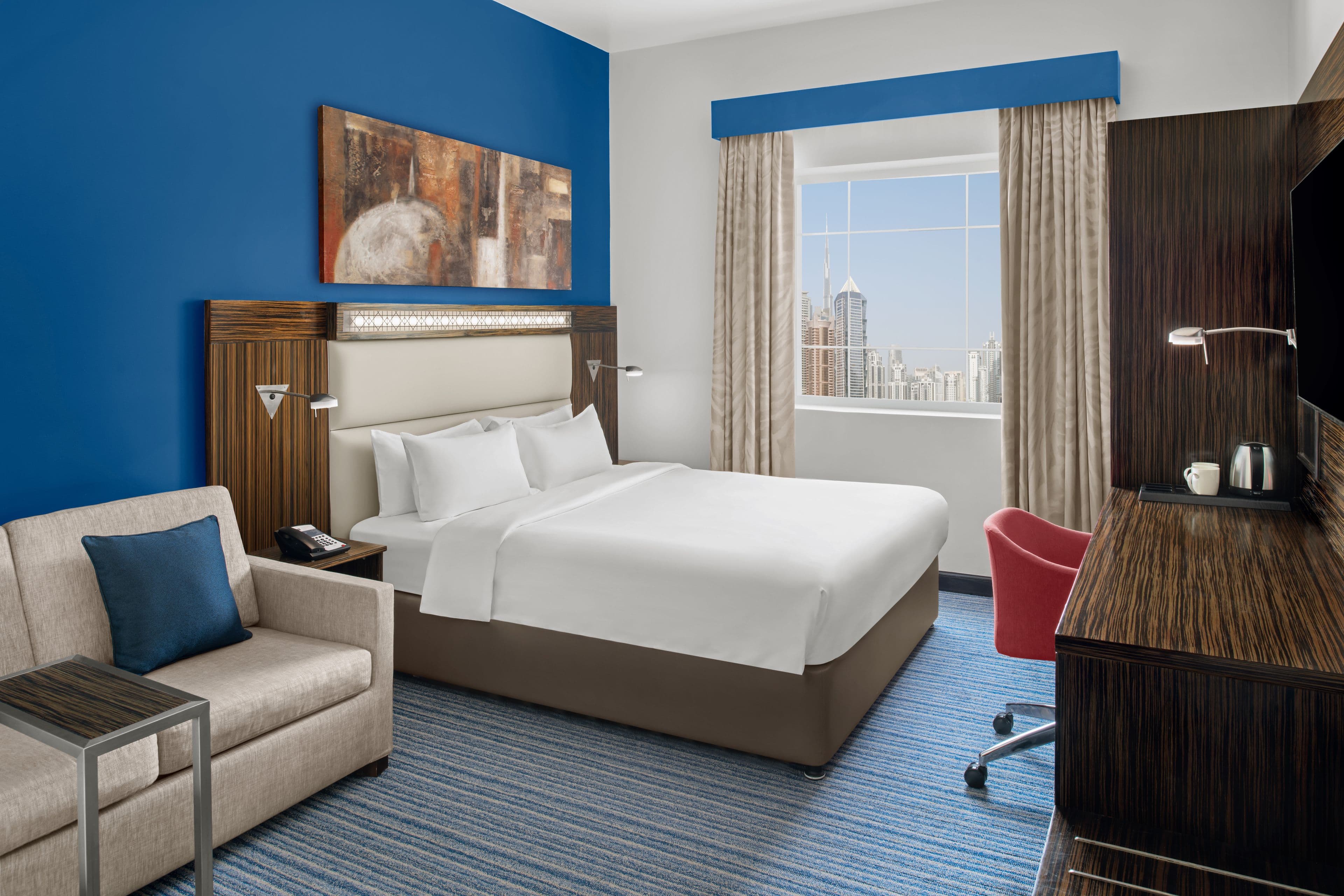 Holiday Inn Express Dubai - Safa Park - Image 3