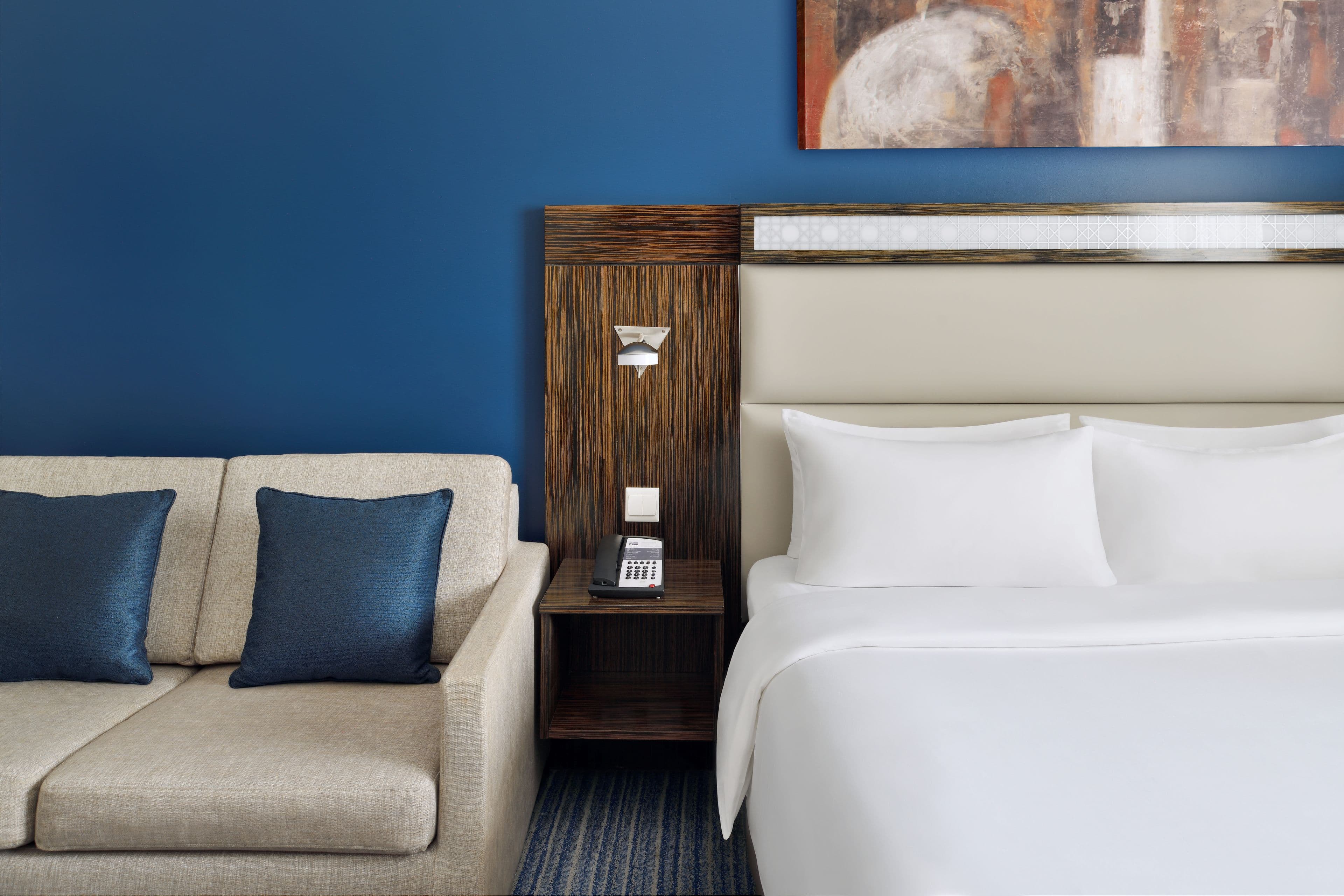 Holiday Inn Express Dubai - Safa Park — 12
