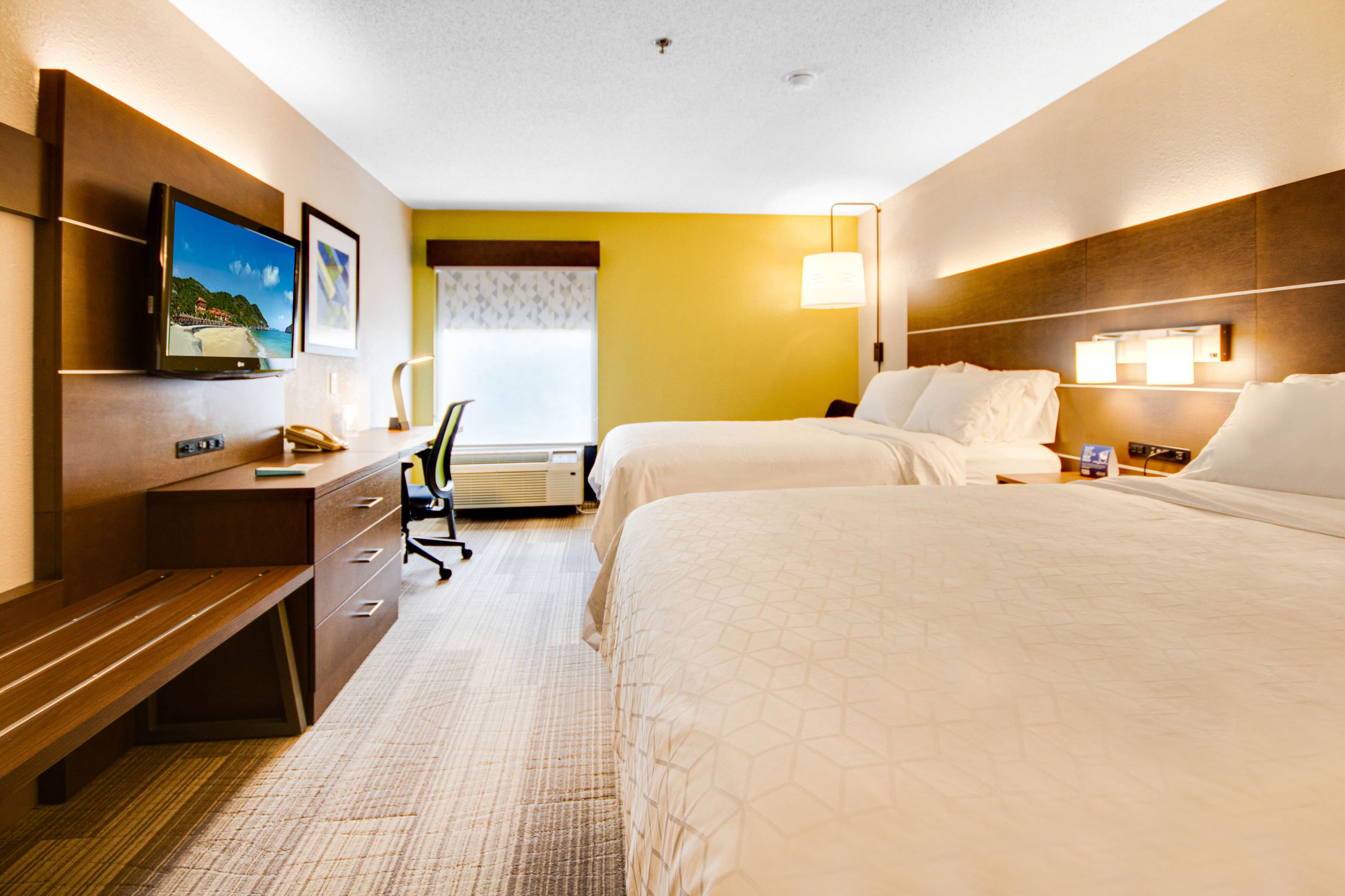Holiday Inn Express Dublin — 12