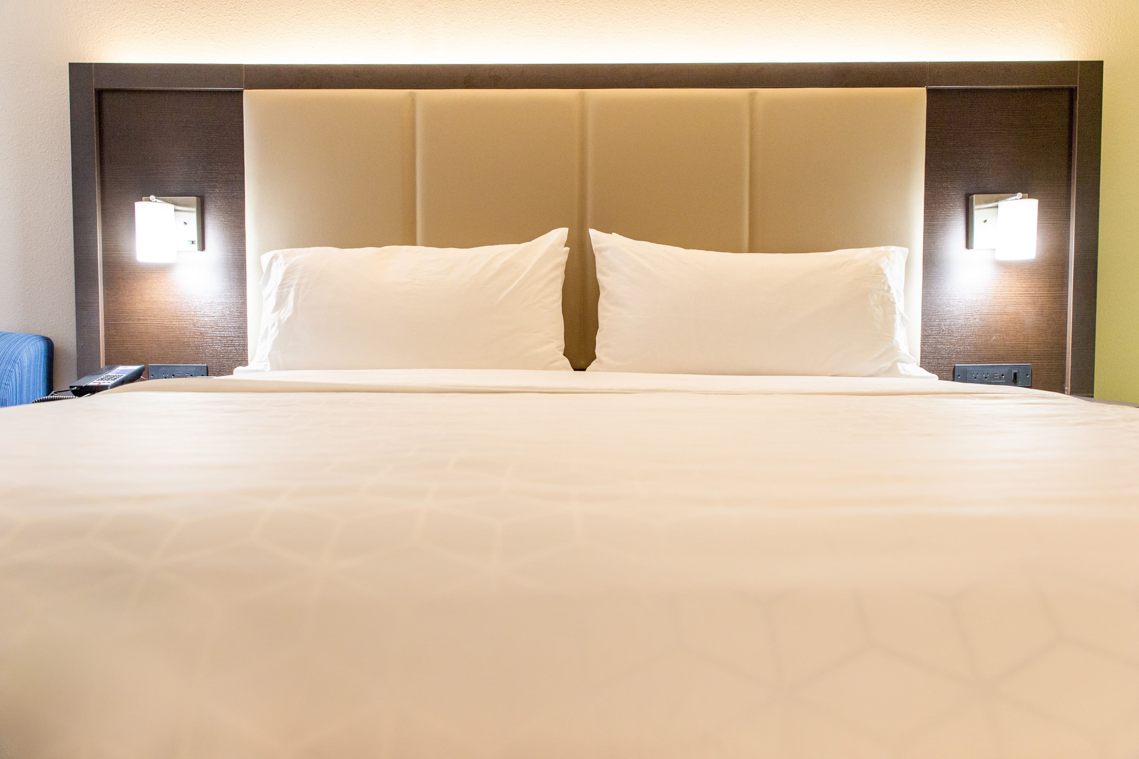 Holiday Inn Express Columbus - Dublin — 7