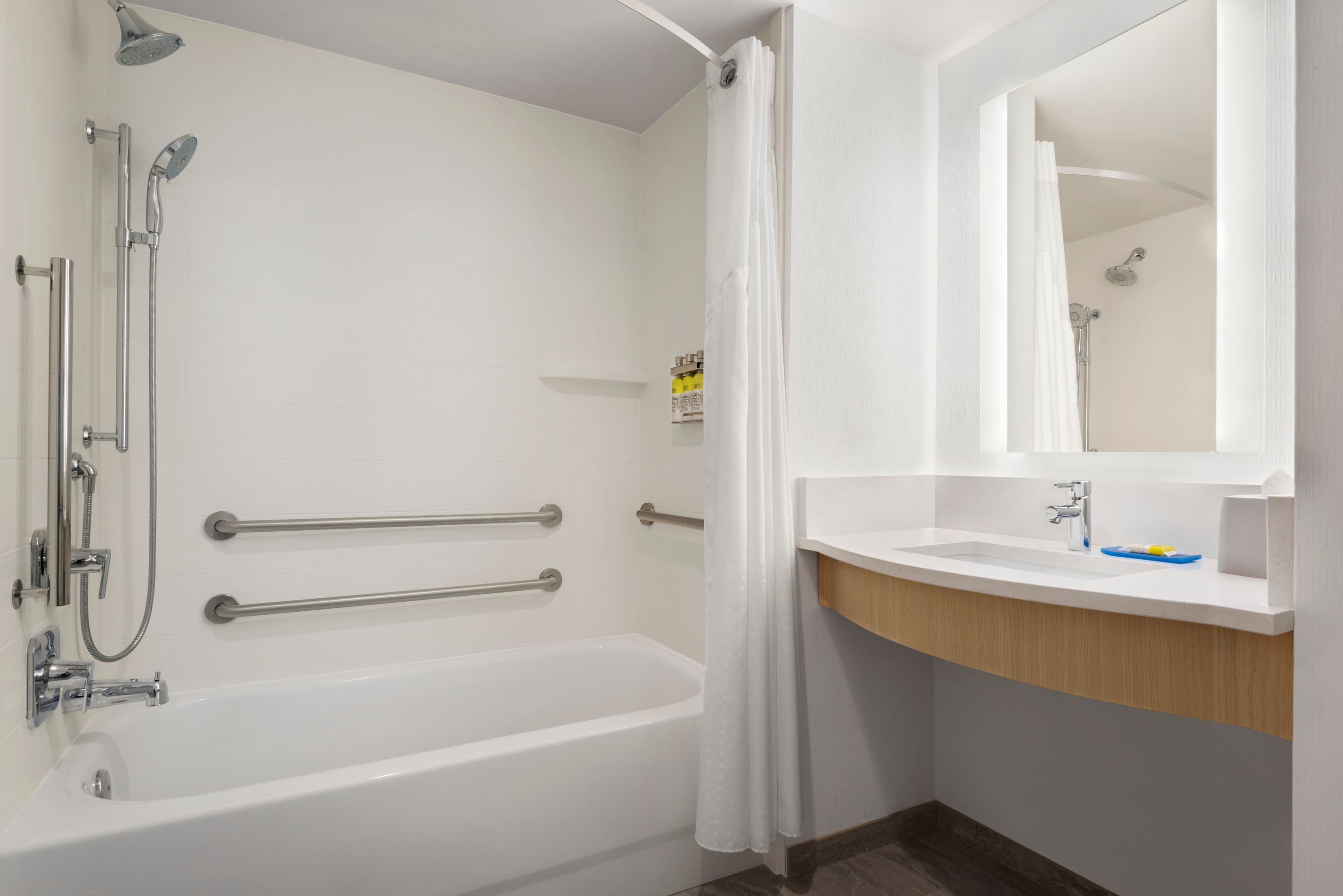 Holiday Inn Express Dumfries — 24