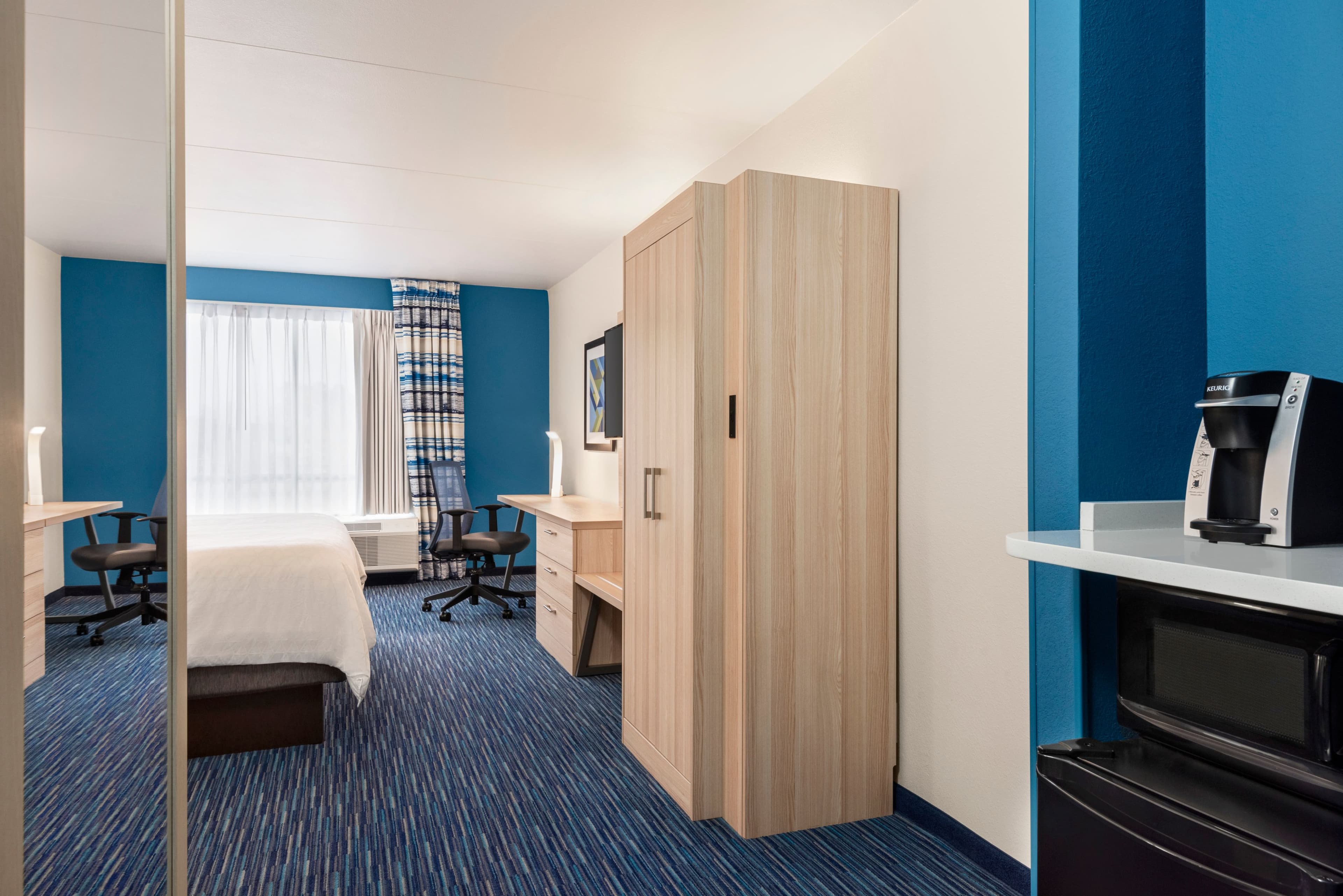 Holiday Inn Express Dumfries — 8