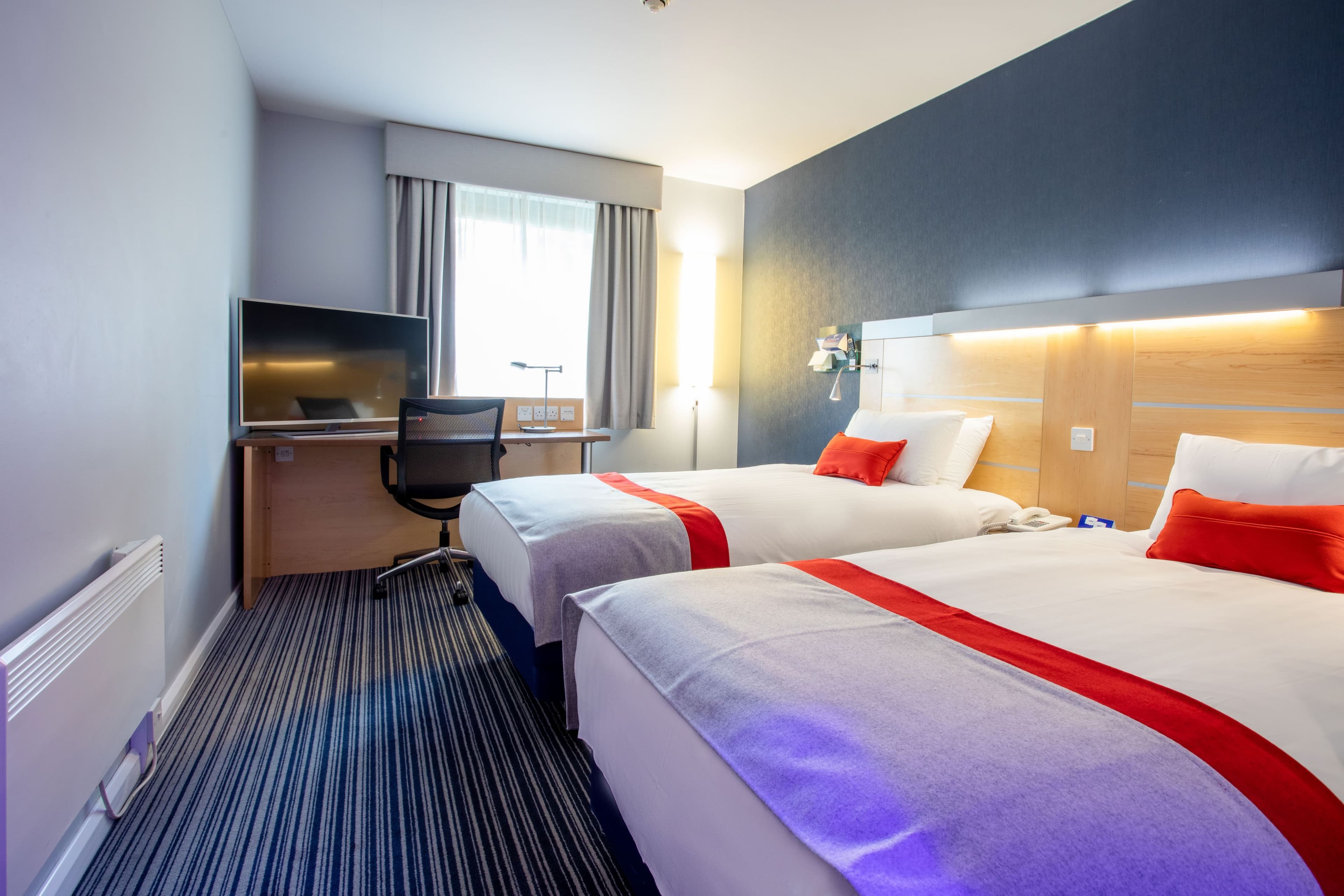 Holiday Inn Express Dunfermline — 32