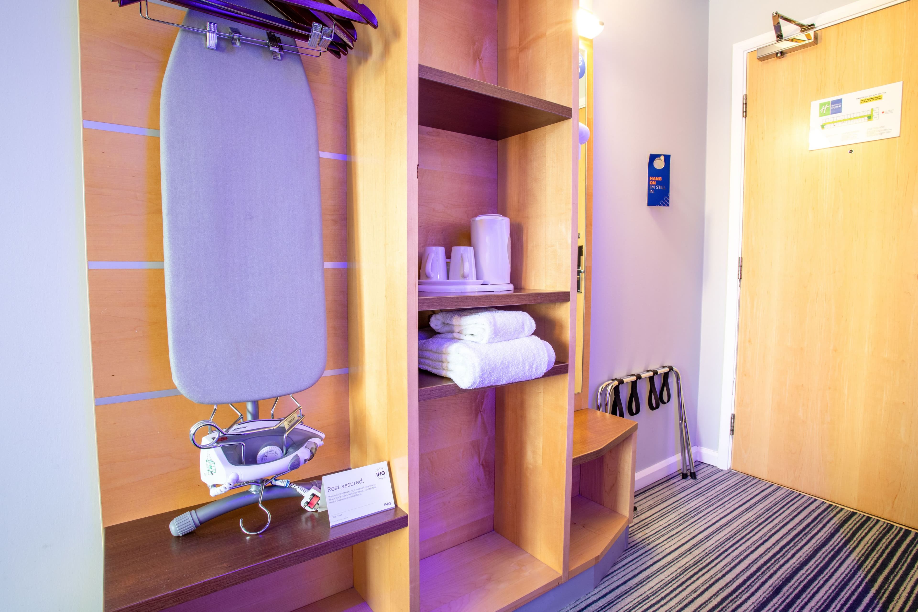Holiday Inn Express Dunfermline - Image 4