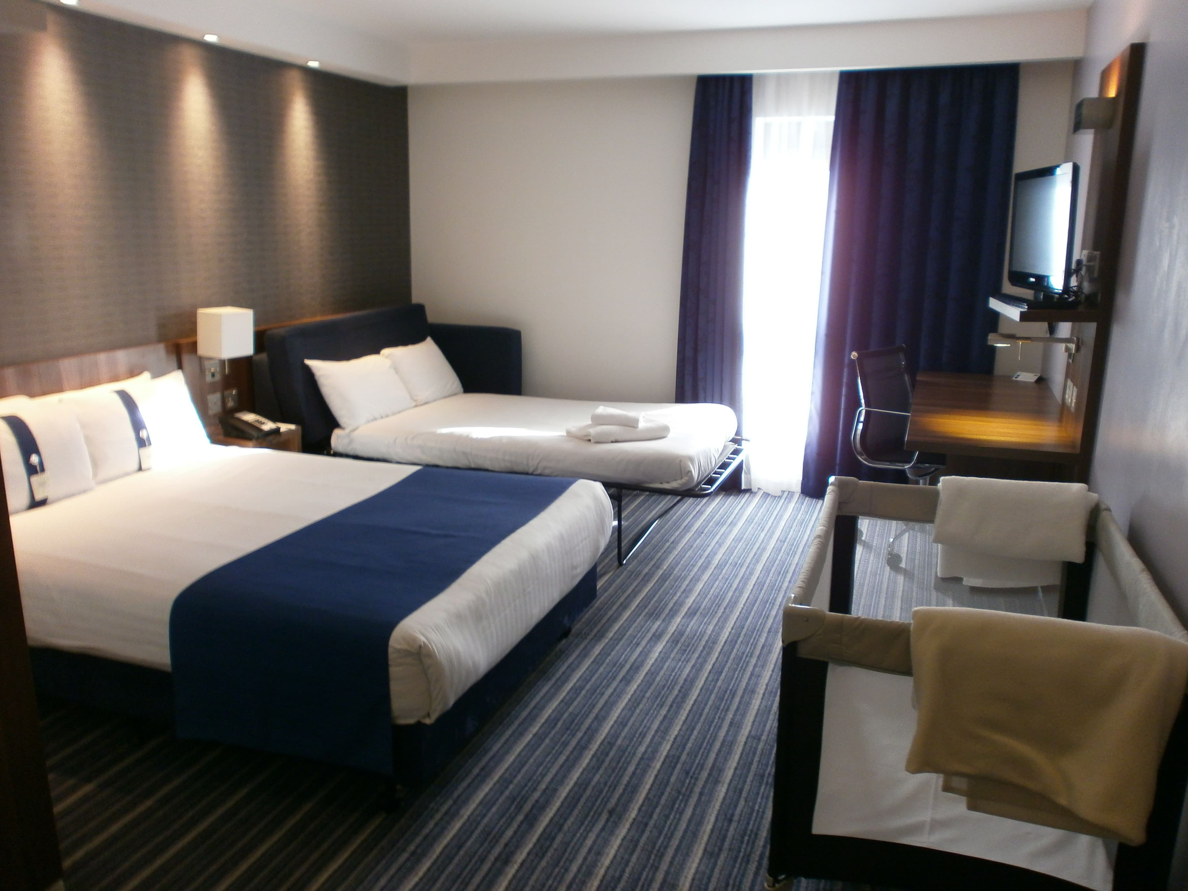 Holiday Inn Express Dunstable — 14