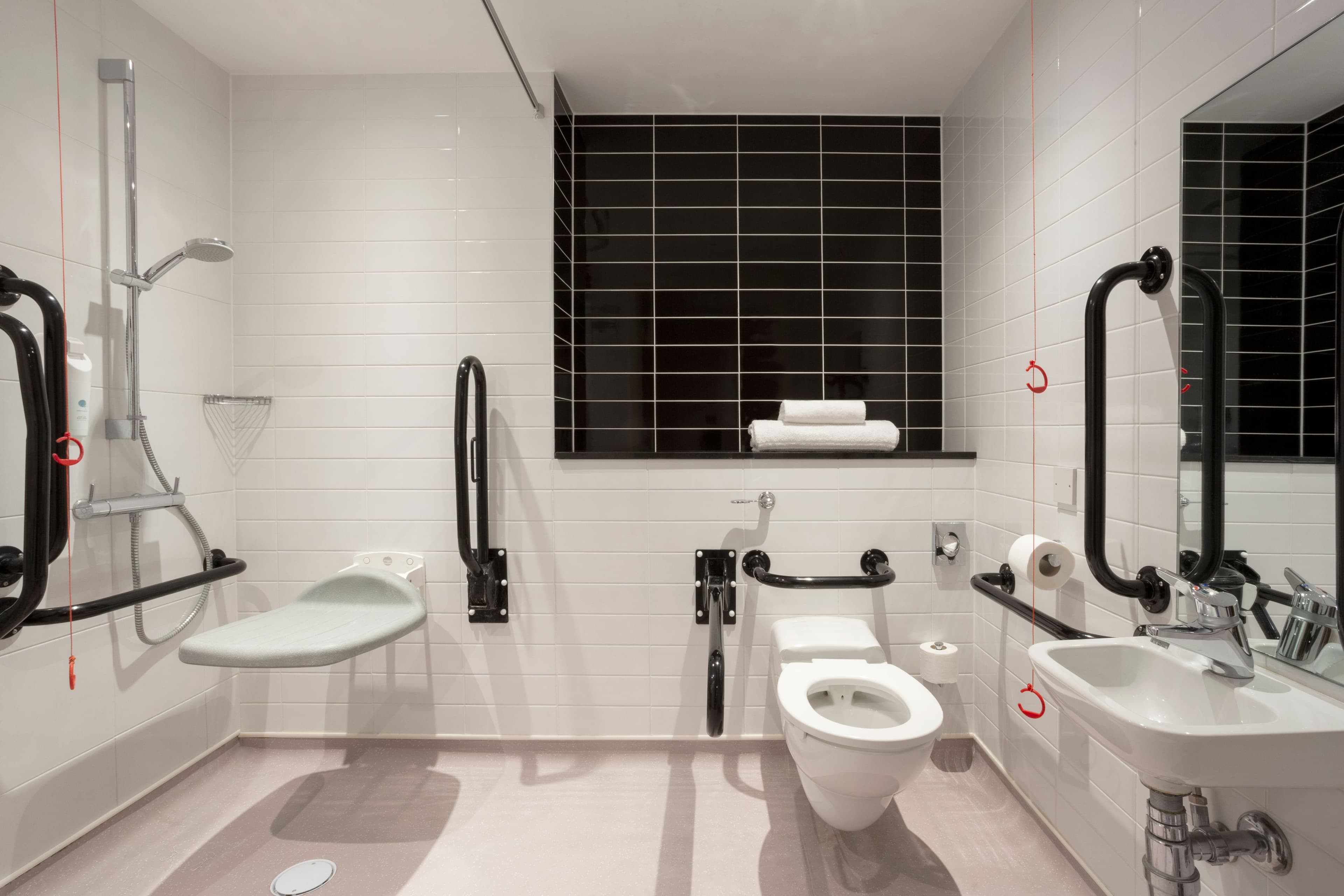 Holiday Inn Express Dunstable — 22