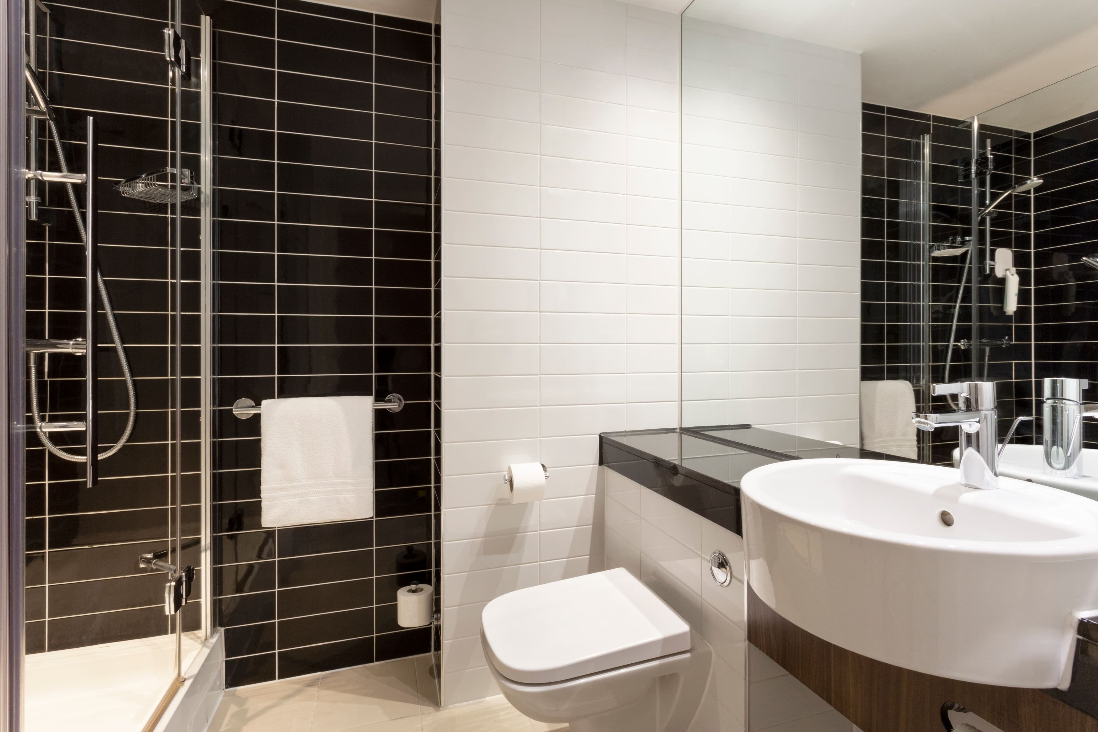 Holiday Inn Express Dunstable — 16