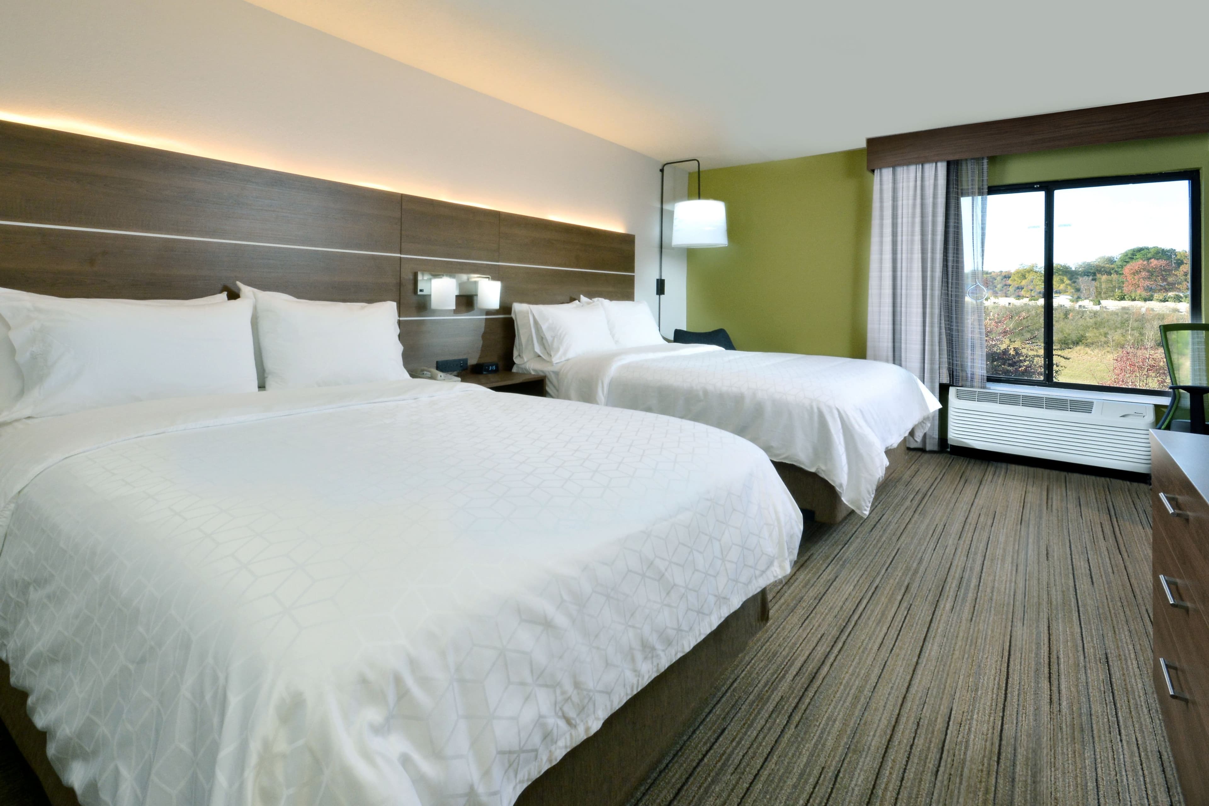 Holiday Inn Express Durham — 9
