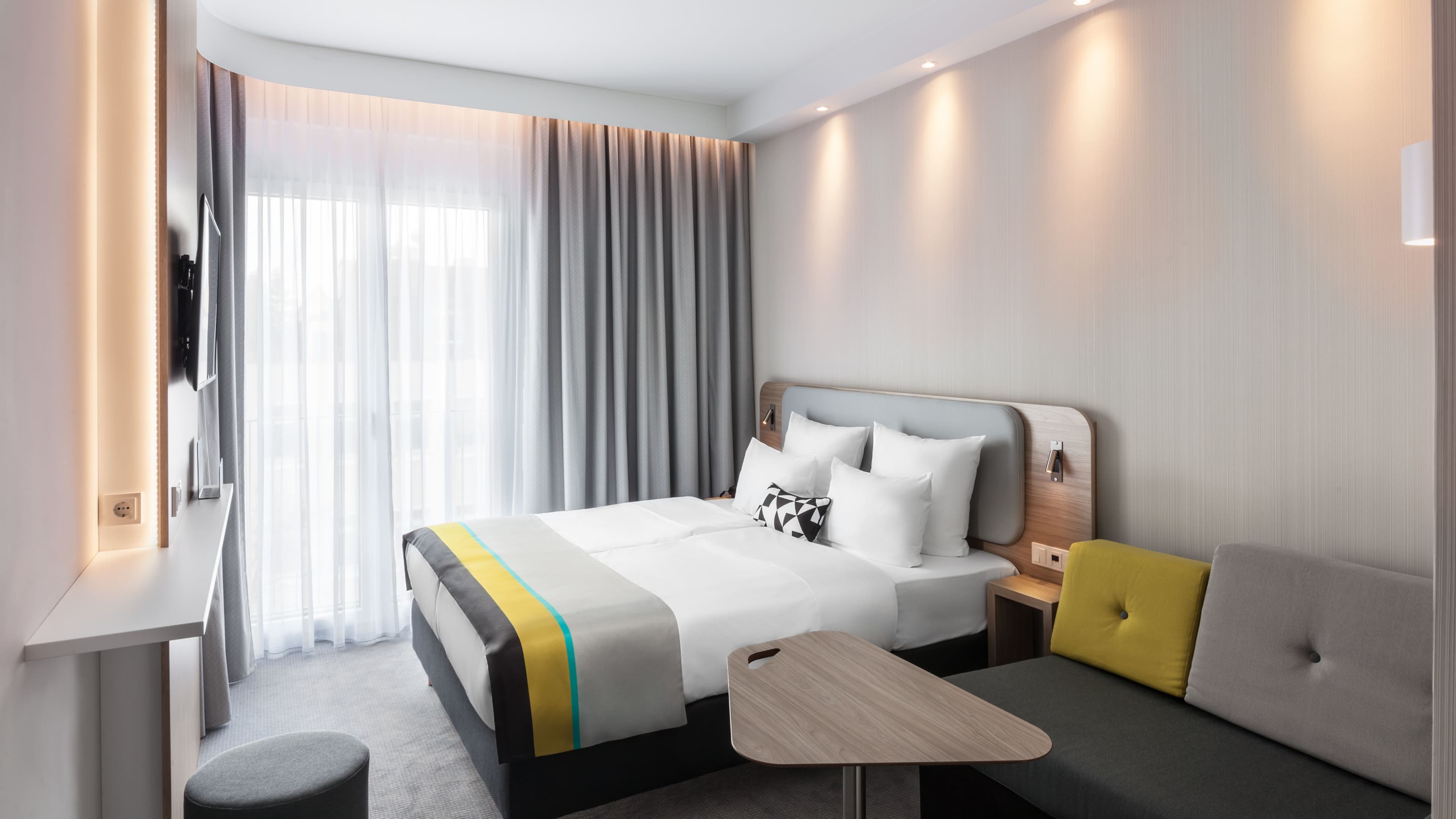 Holiday Inn Express Düsseldorf - Hauptbahnhof — 20