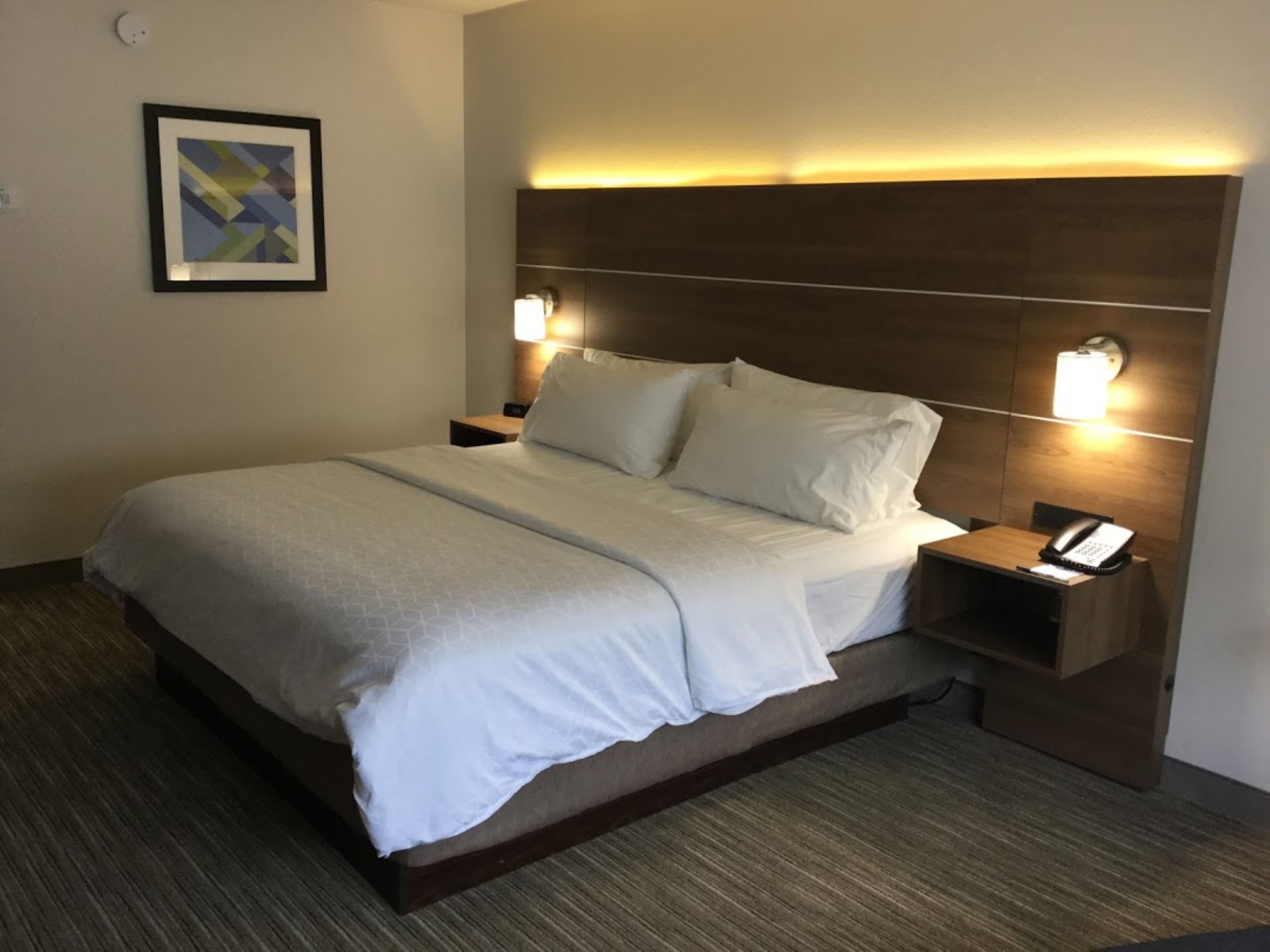 Holiday Inn Express Easton - Image 5