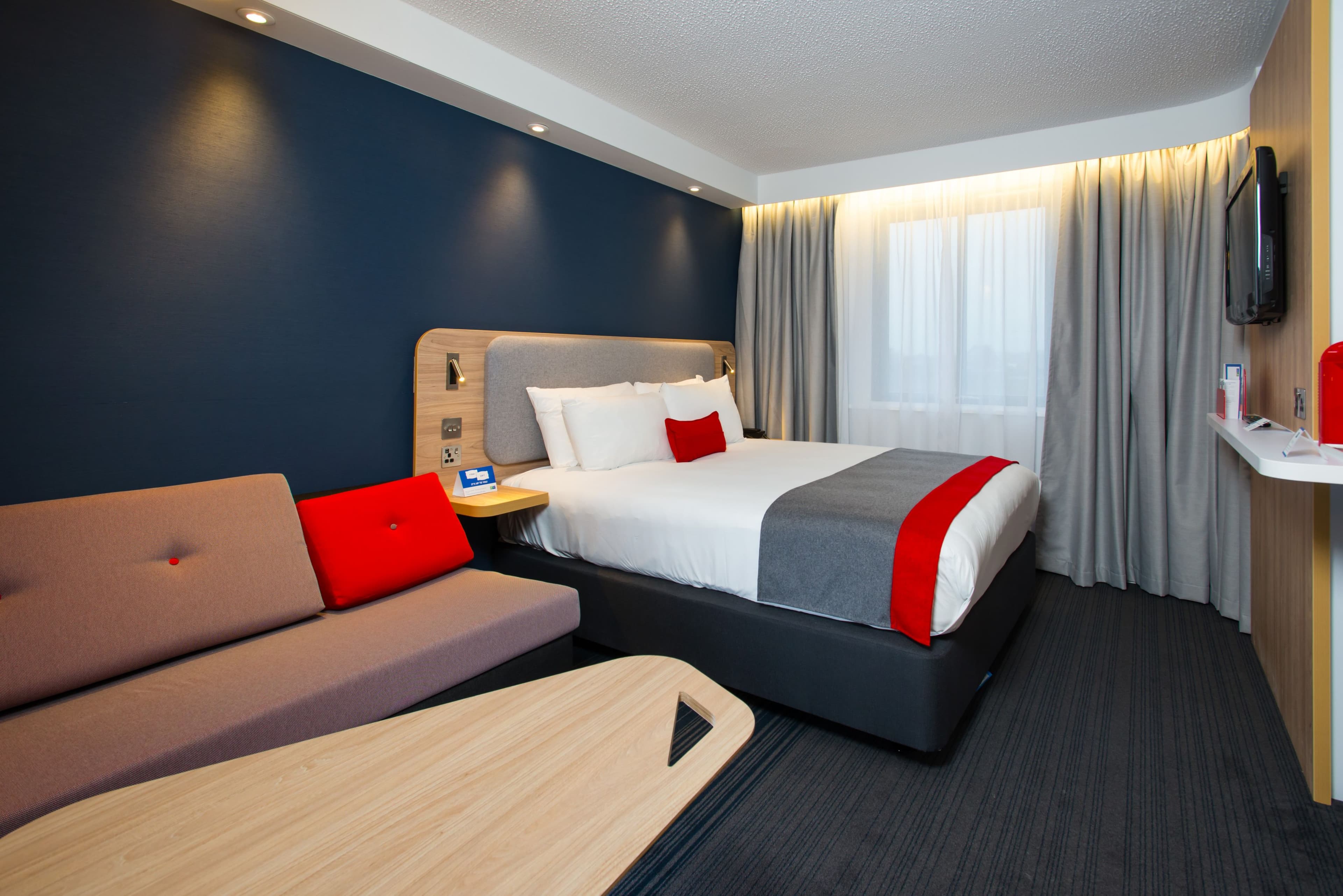 Holiday Inn Express Edinburgh - Leith Waterfront — 7