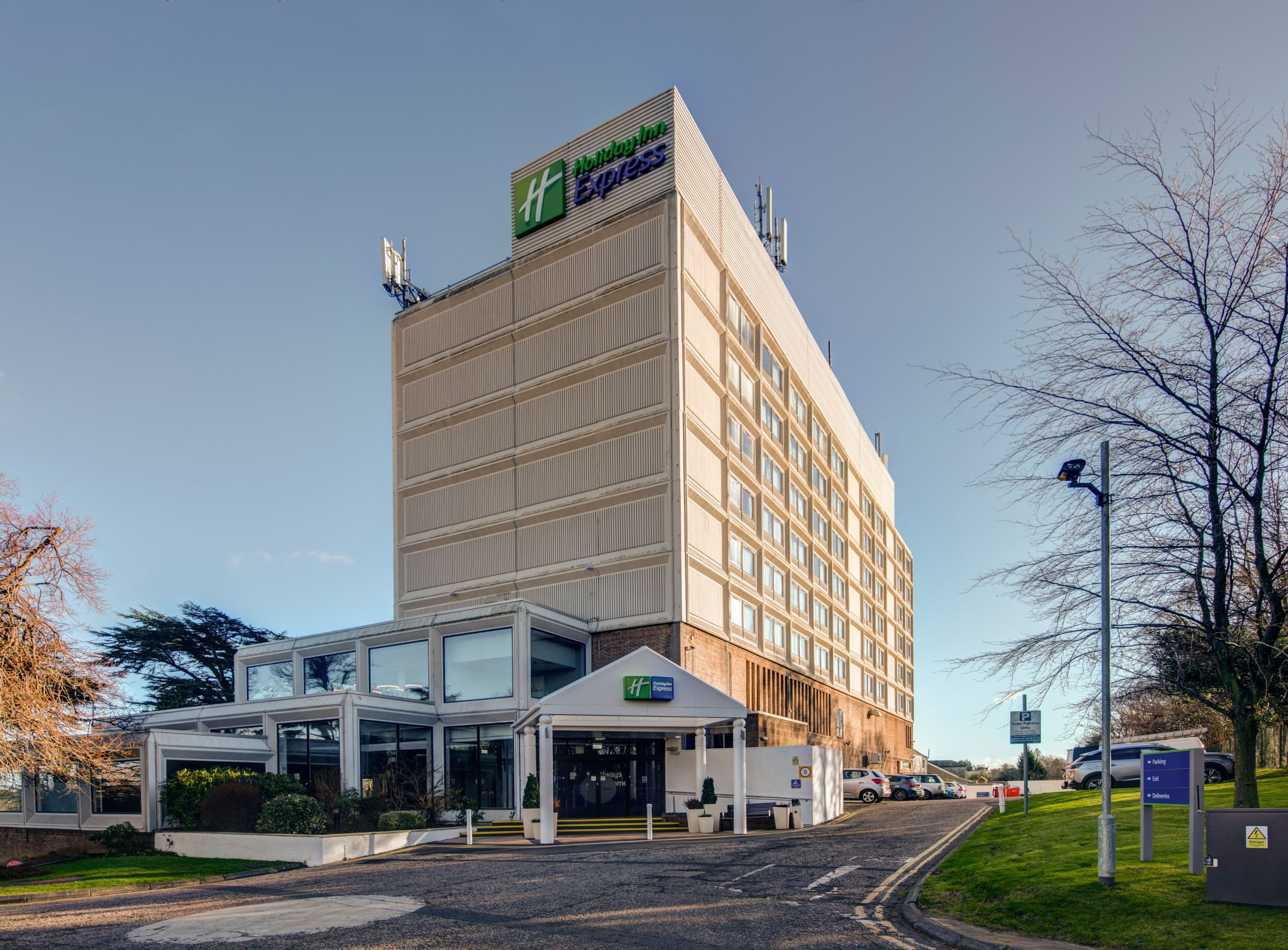 Holiday Inn Express Edinburgh - City West - Image 1