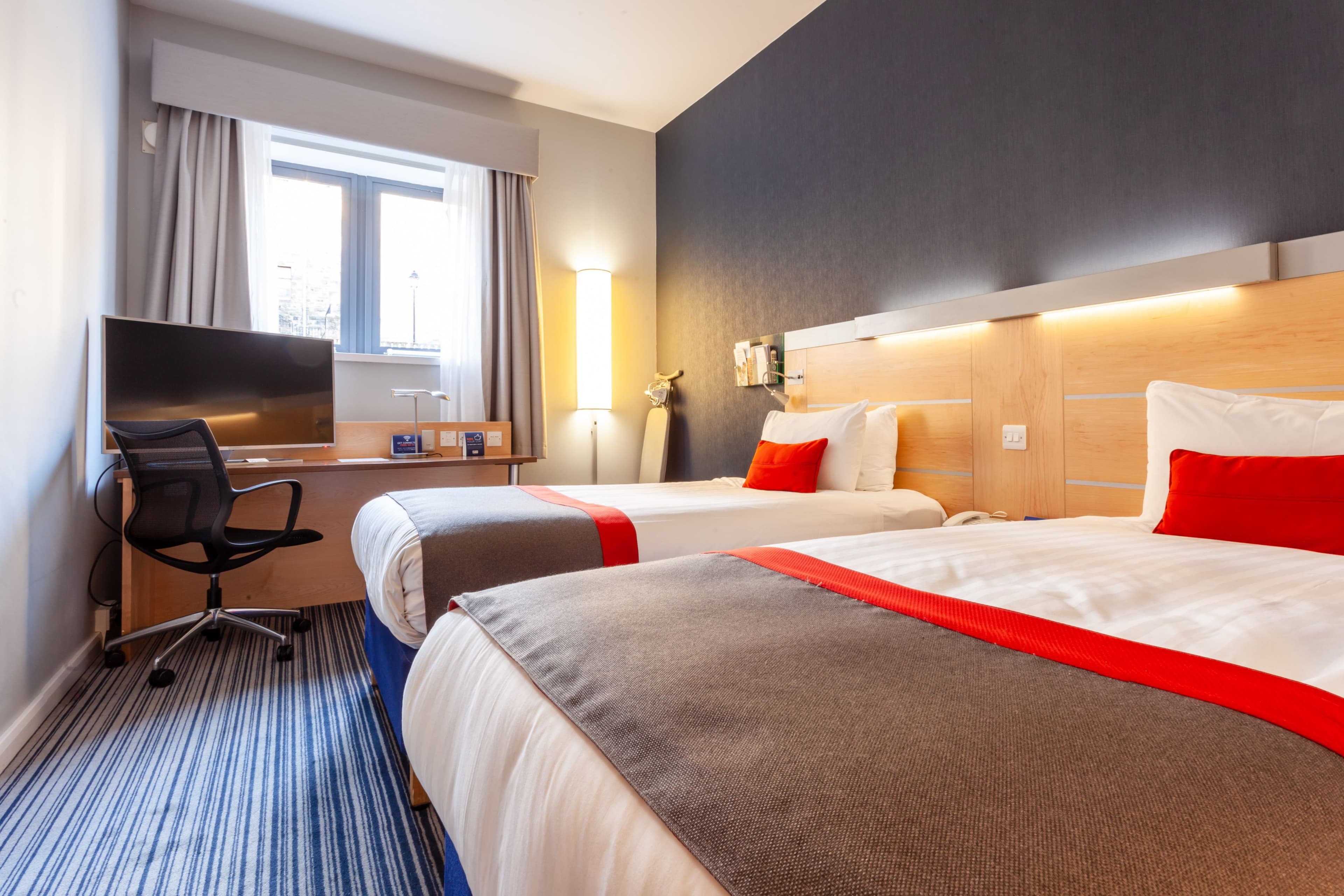 Holiday Inn Express Edinburgh - Royal Mile — 29