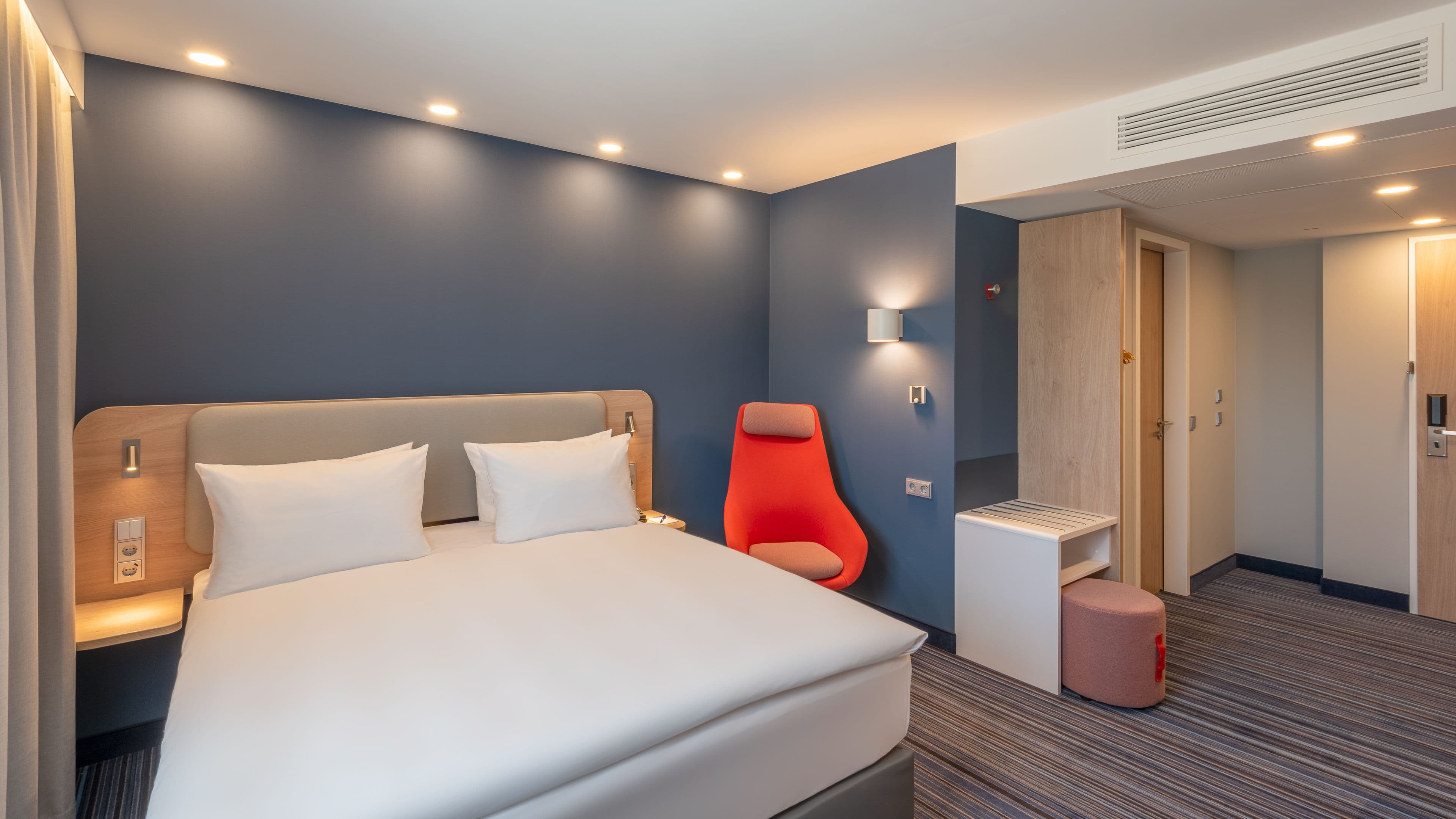 Standard Room - Image 9