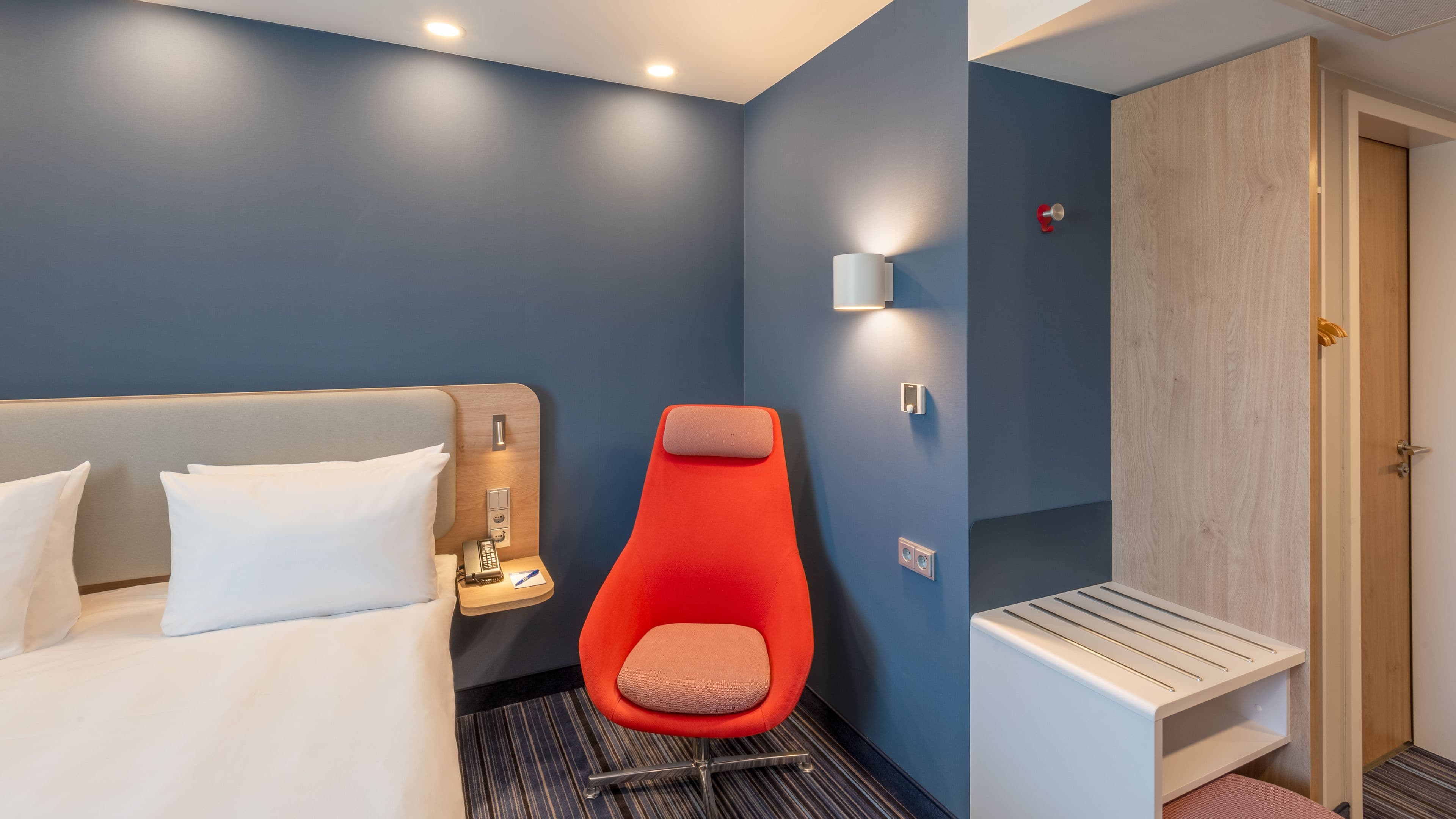 Standard Room - Image 6