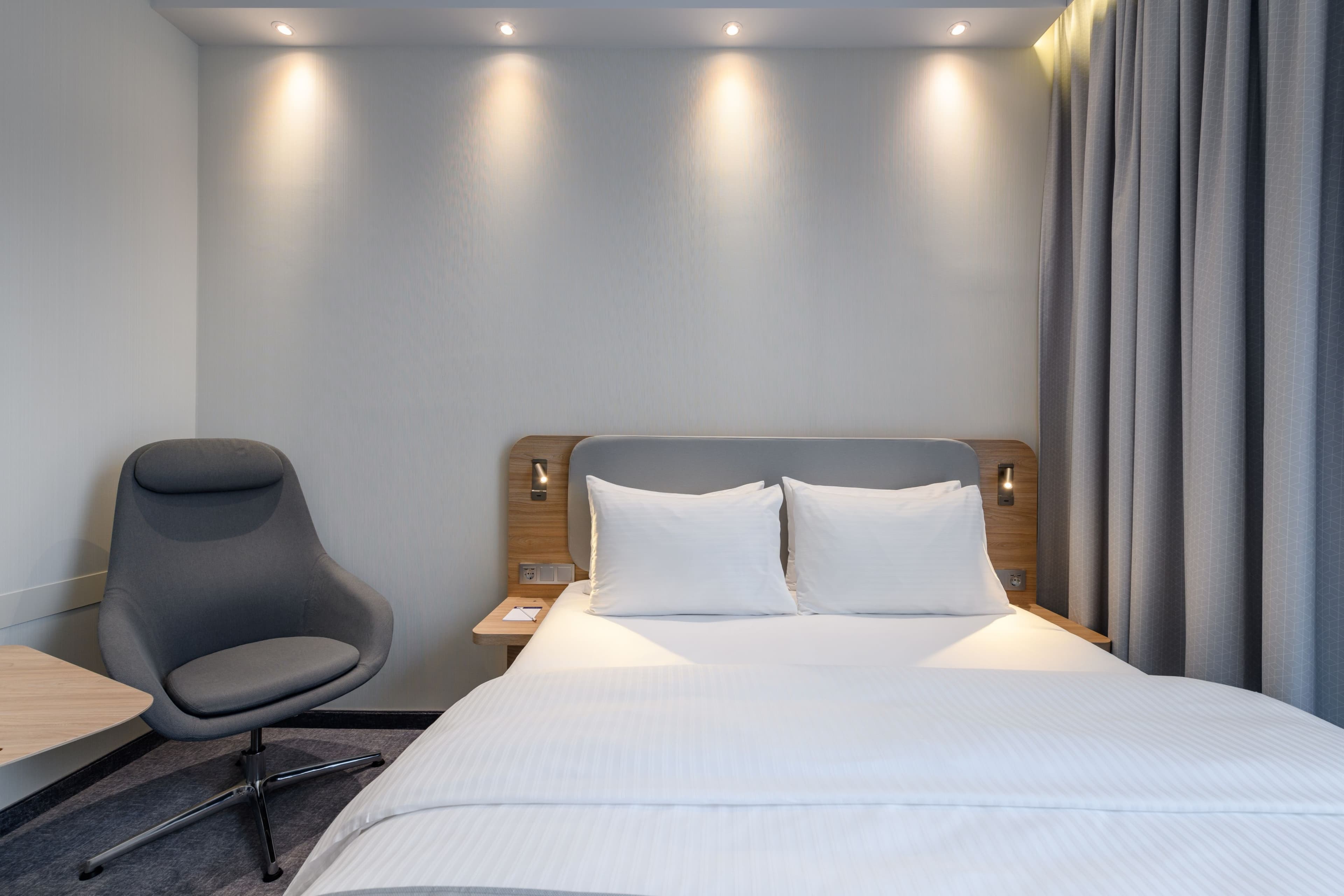 Holiday Inn Express Munich Airport - Erding - Image 4