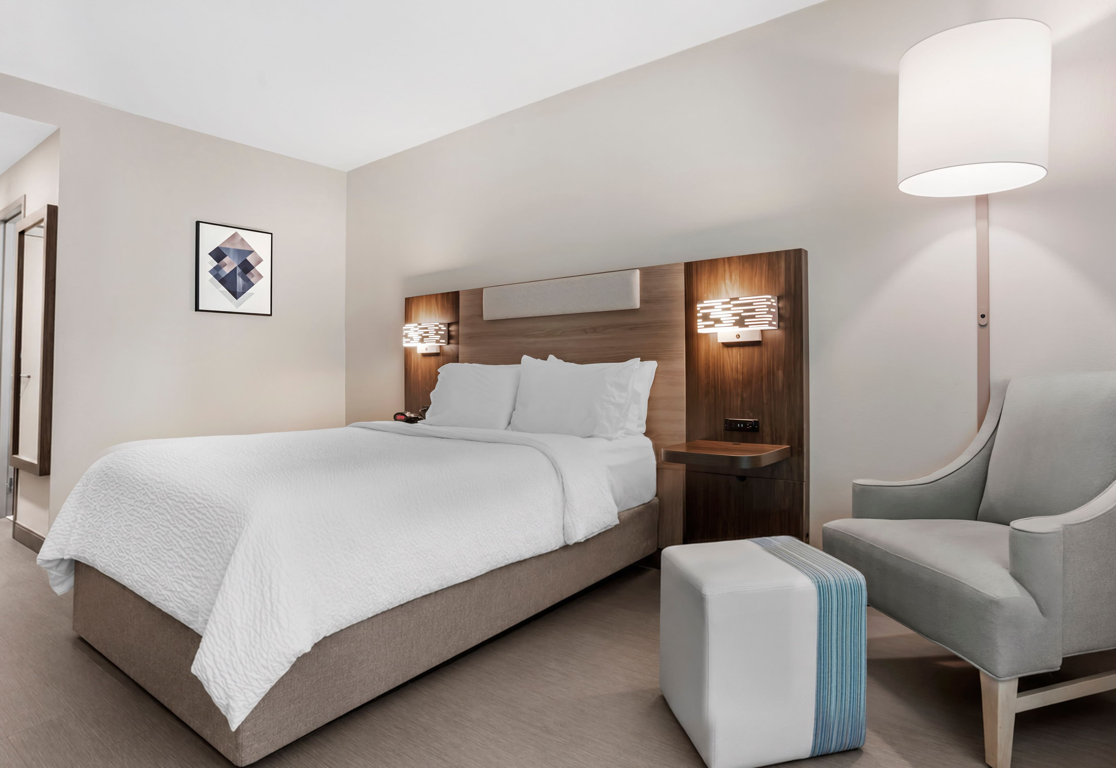 Holiday Inn Express Fairhope-Point Clear — 12