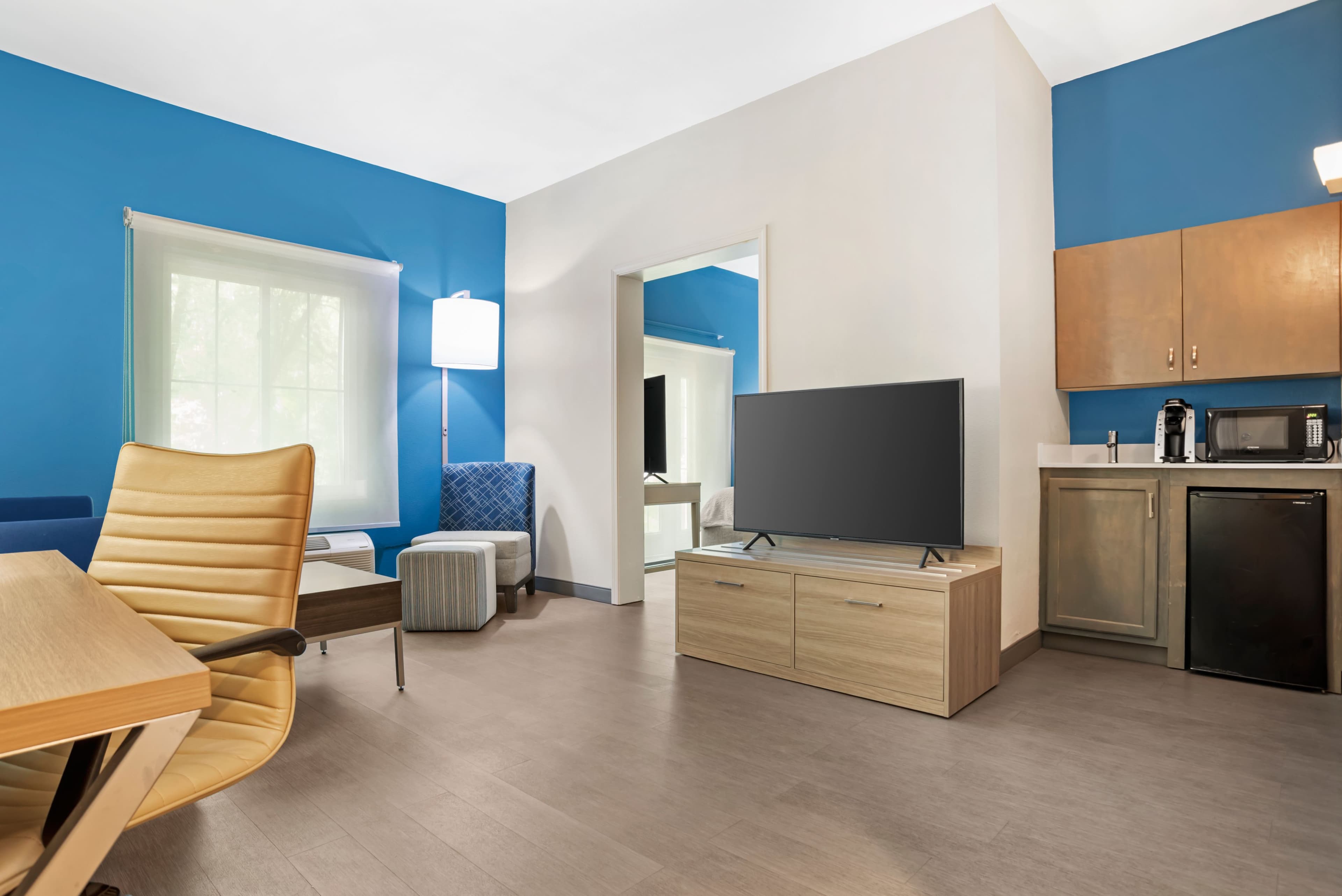 Holiday Inn Express Fairhope-Point Clear — 33