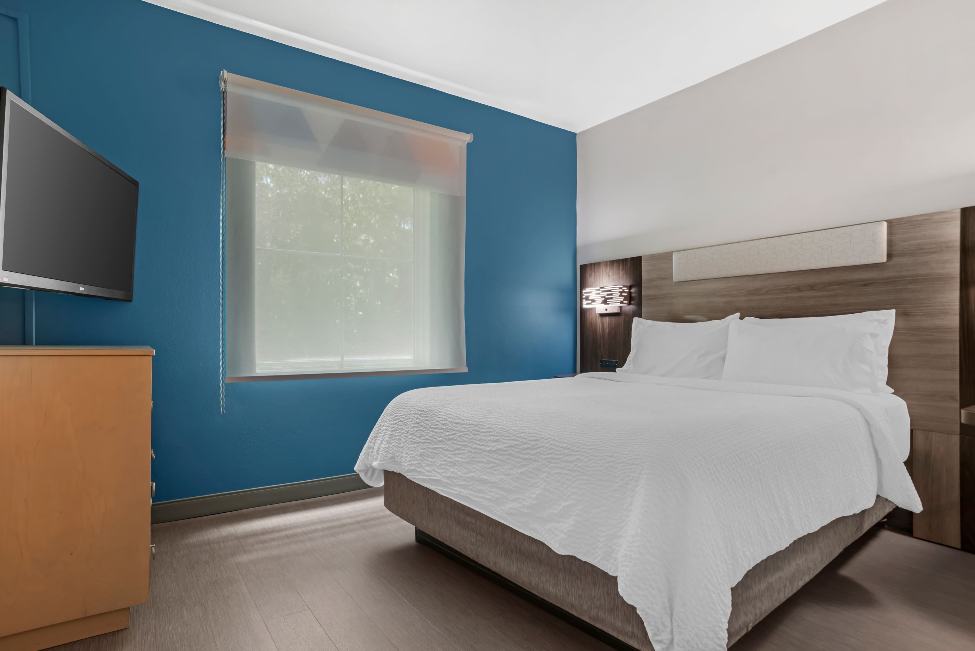 Holiday Inn Express Fairhope-Point Clear — 19