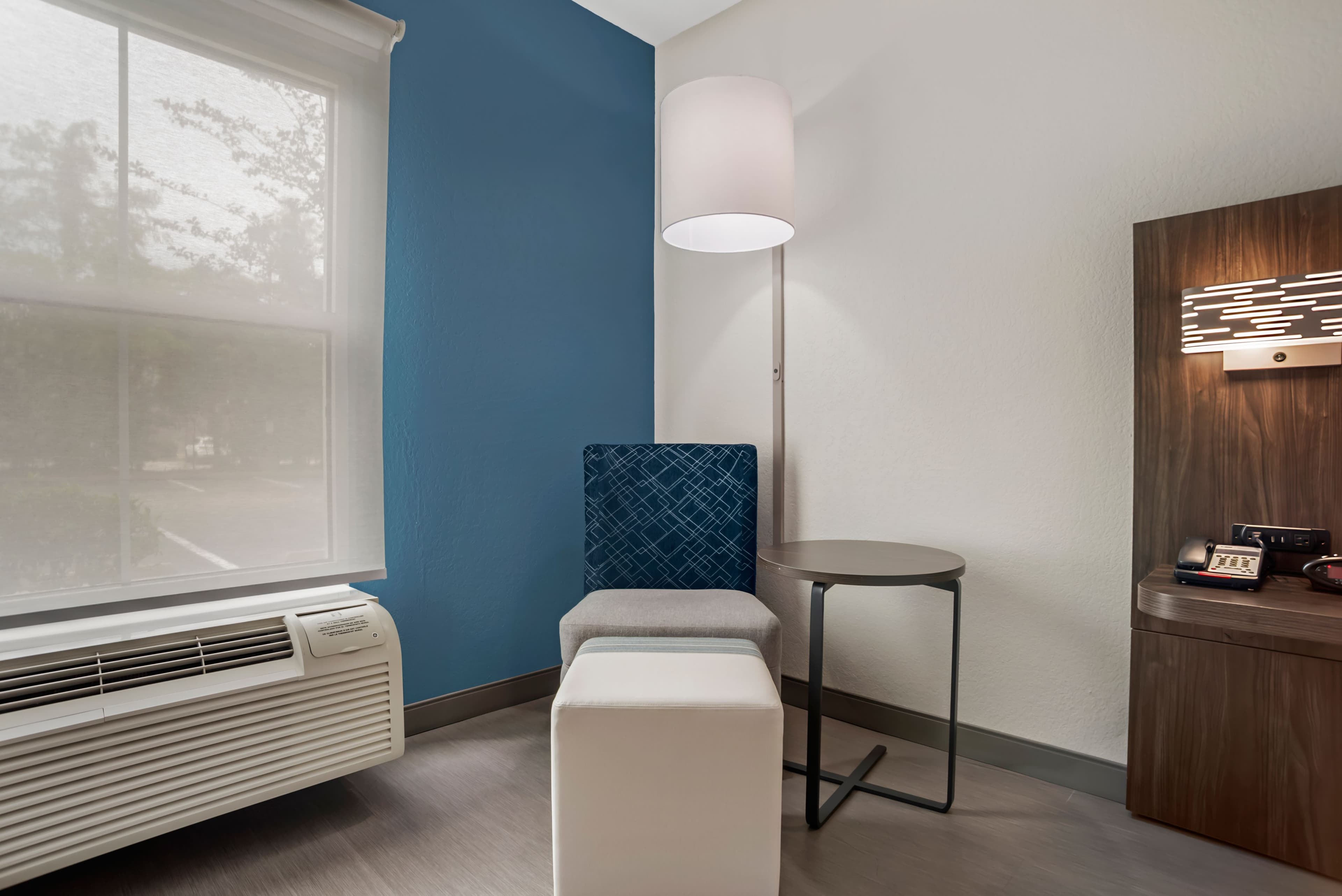 Holiday Inn Express Fairhope-Point Clear — 5