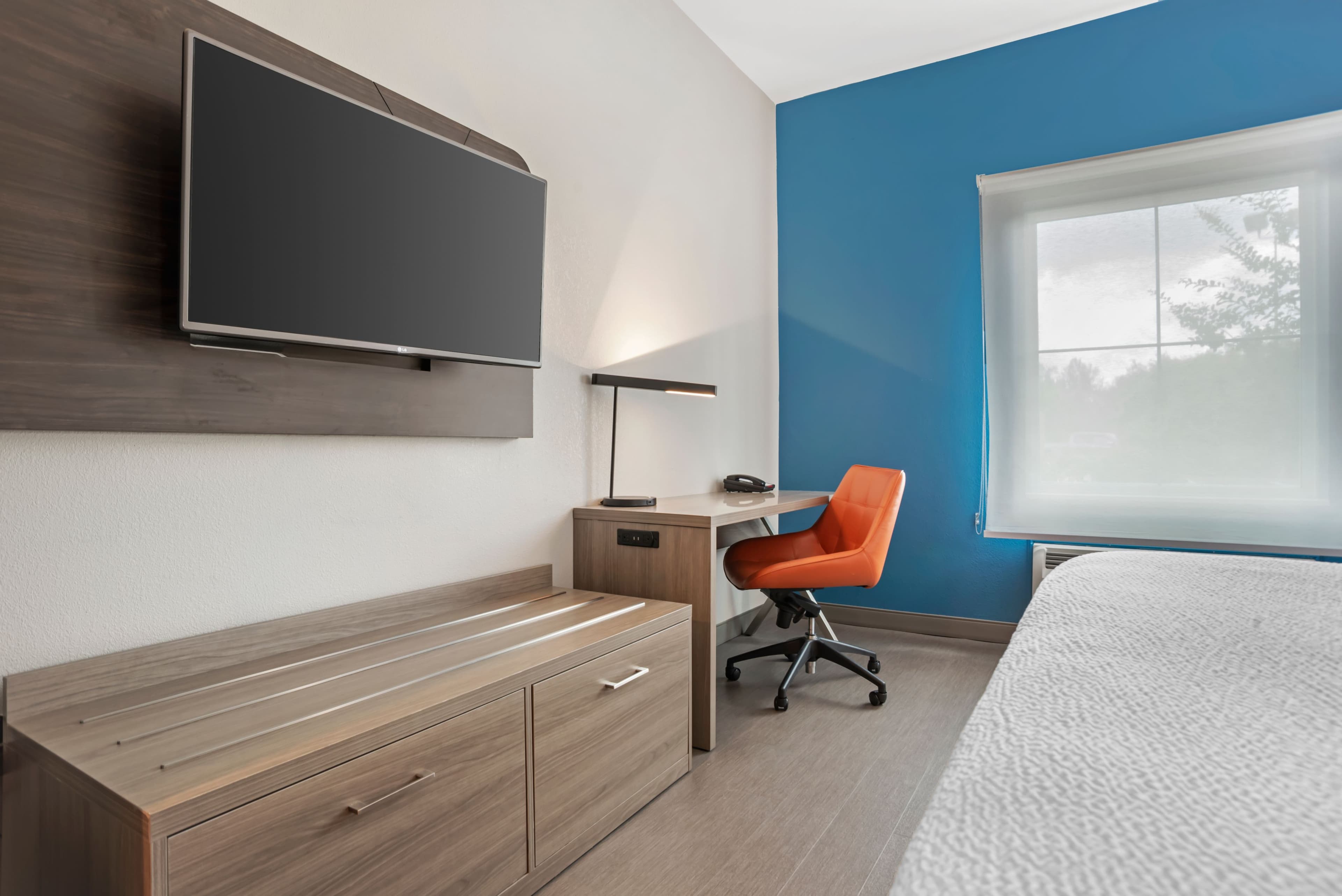 Holiday Inn Express Fairhope-Point Clear — 10