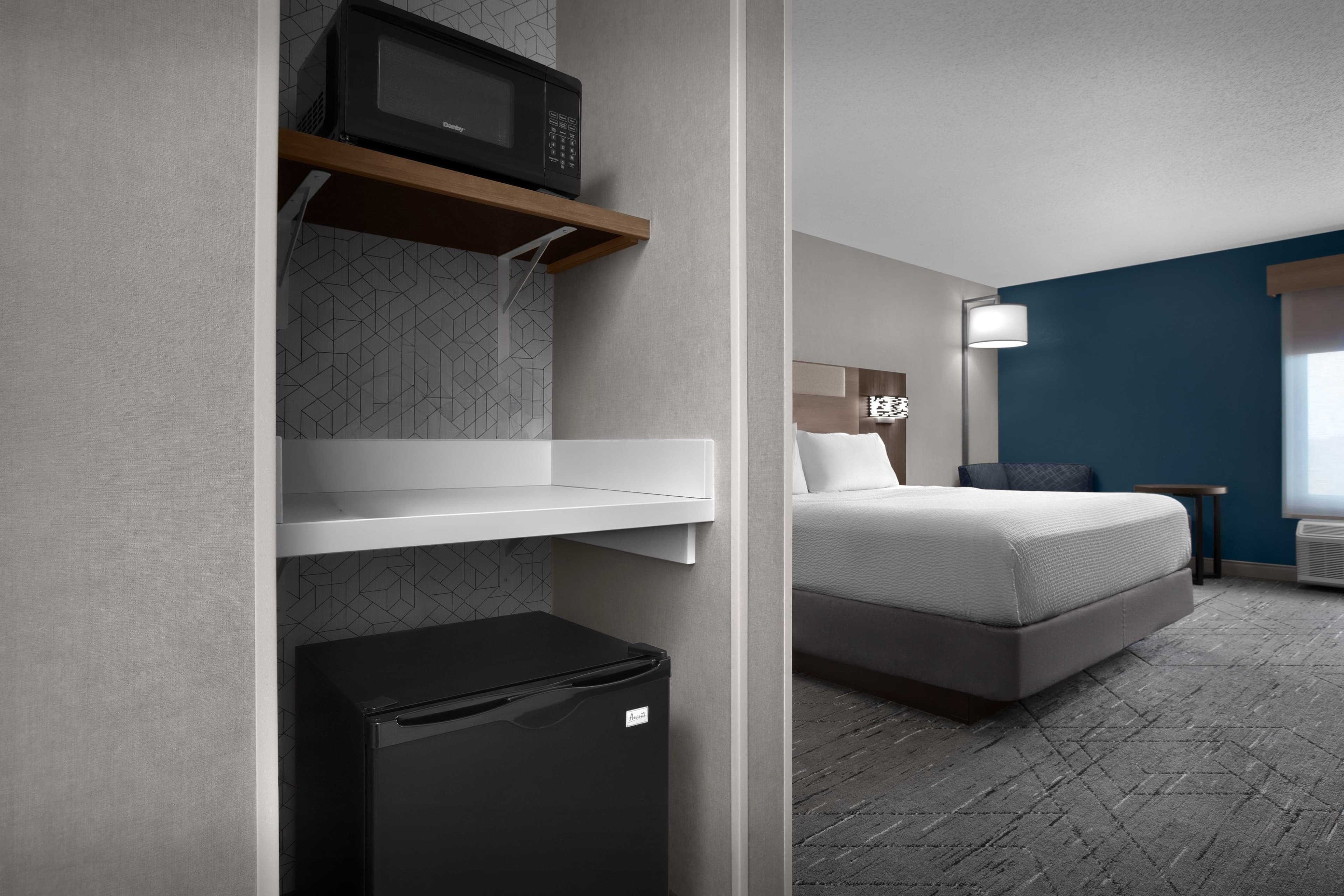 Holiday Inn Express Fargo-West Acres — 11
