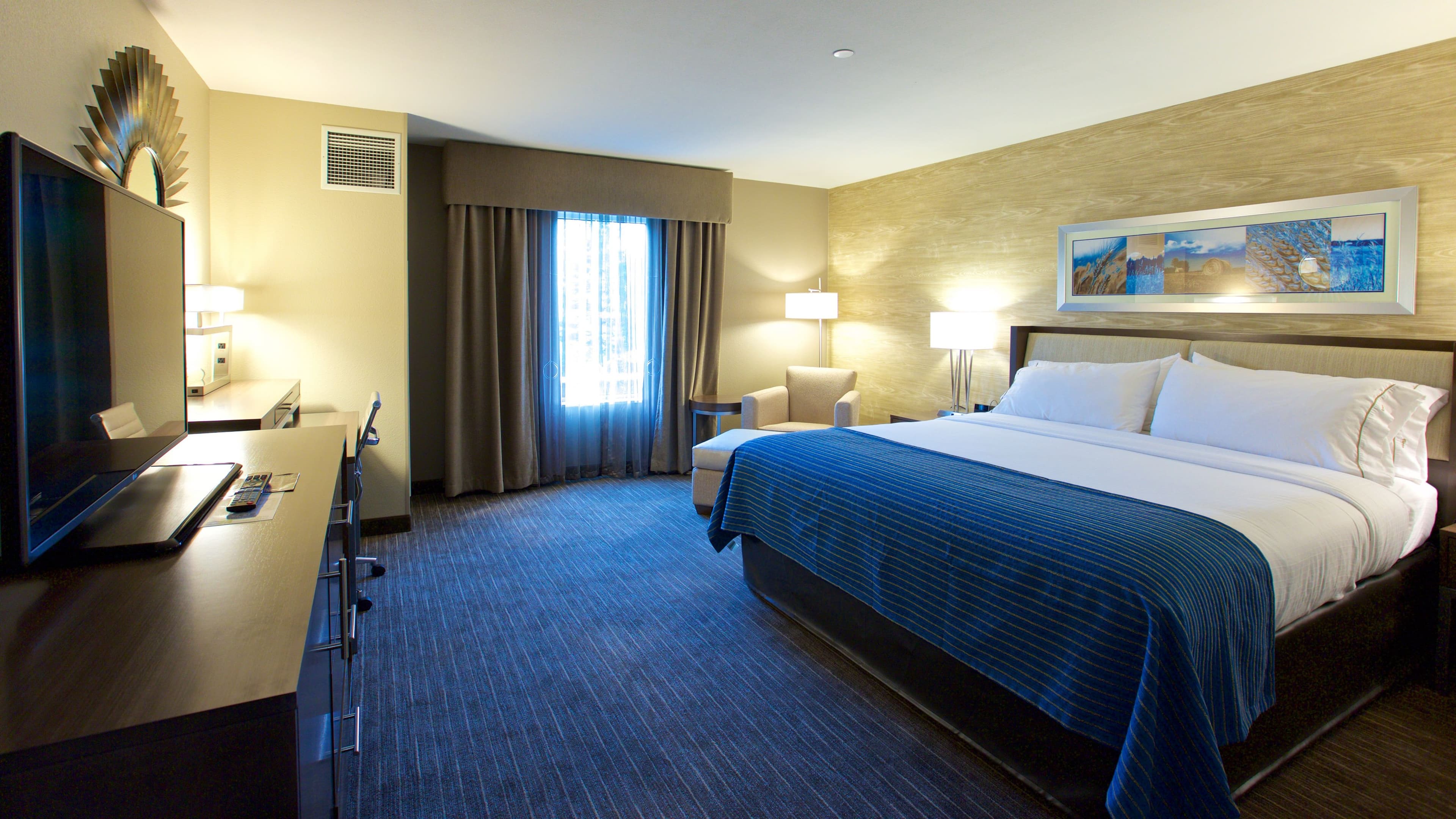 Holiday Inn Express Fargo SW - I-94 Medical Center — 15