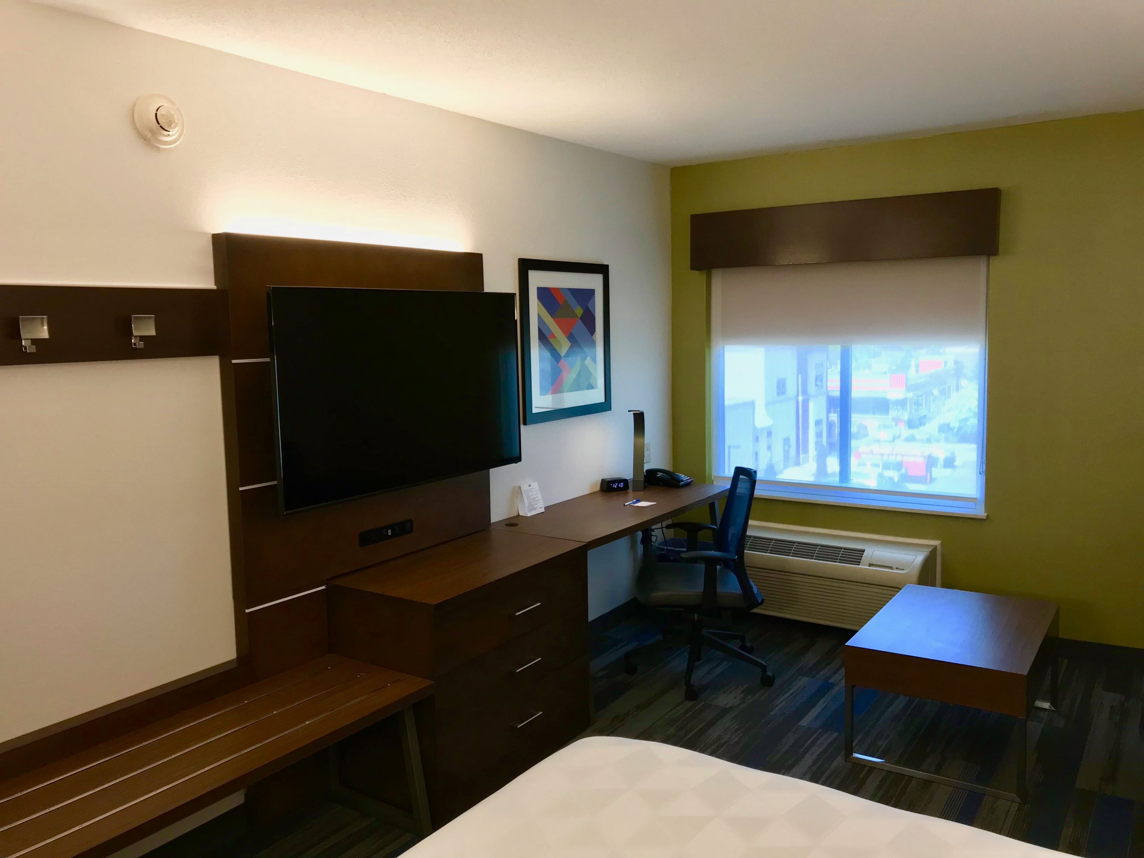Holiday Inn Express Fishkill-Mid Hudson Valley — 12